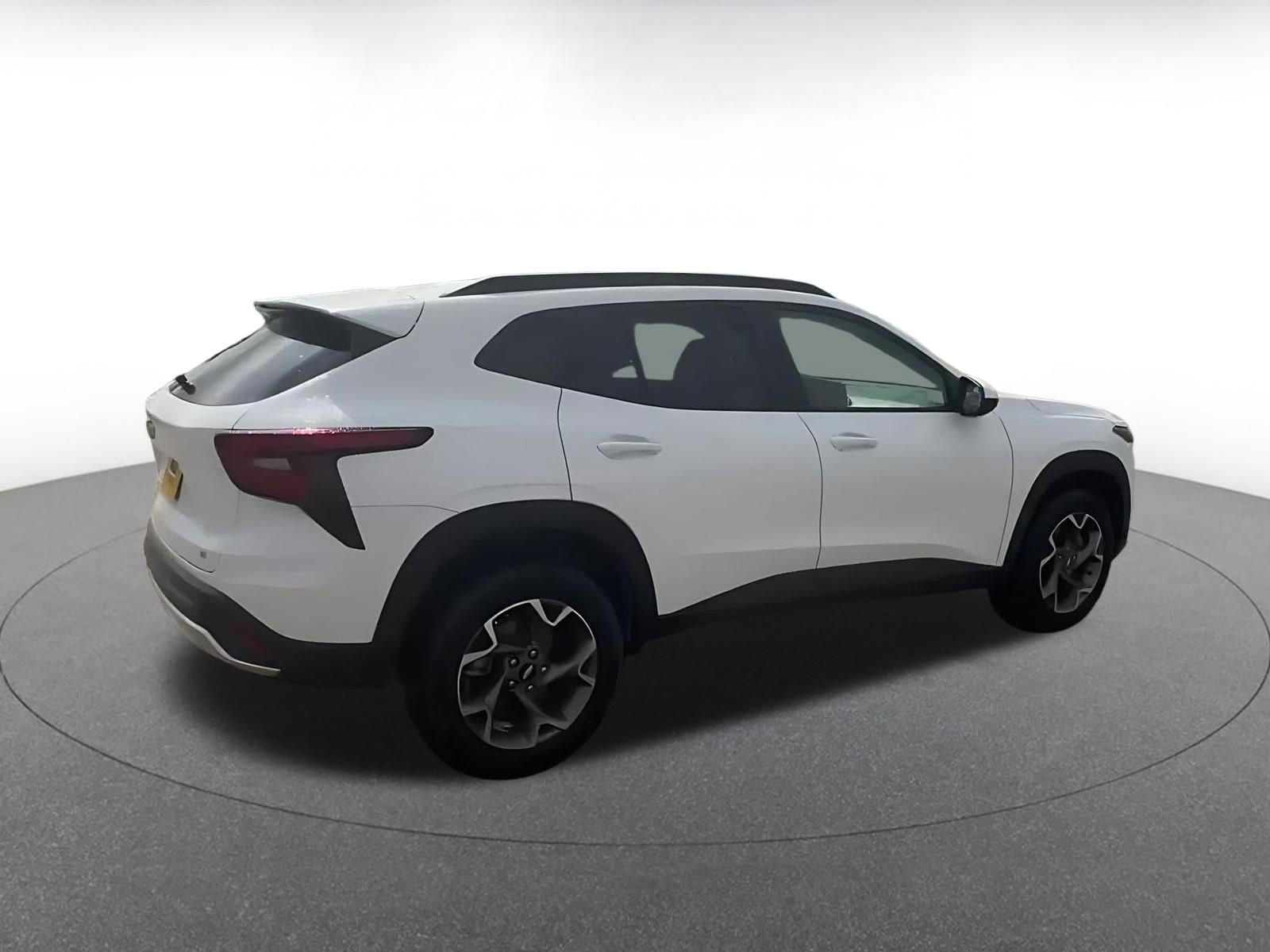 Thumbnail: 2025 Chevrolet Trax - 14