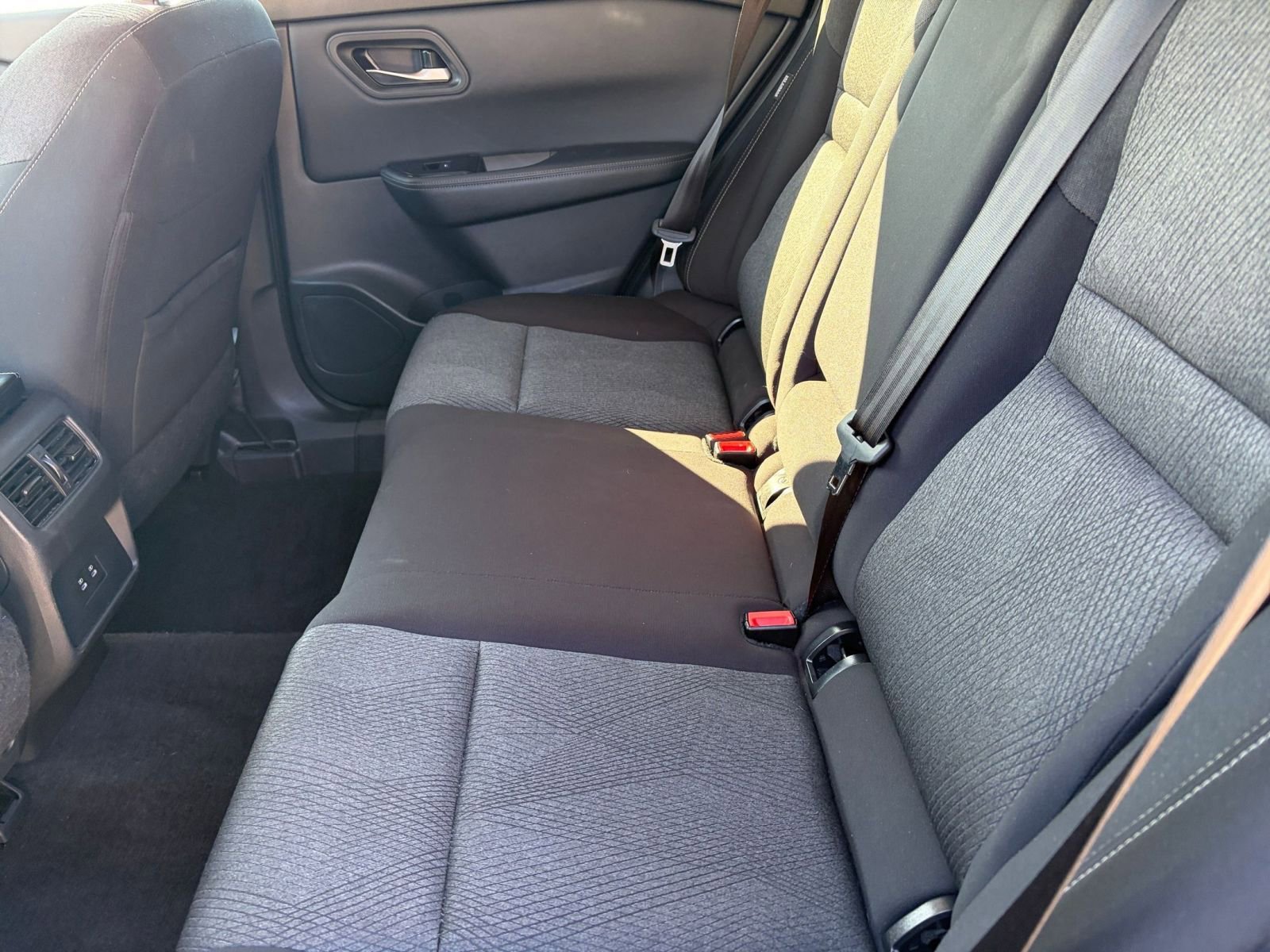 Thumbnail: 2025 Nissan Rogue - 25