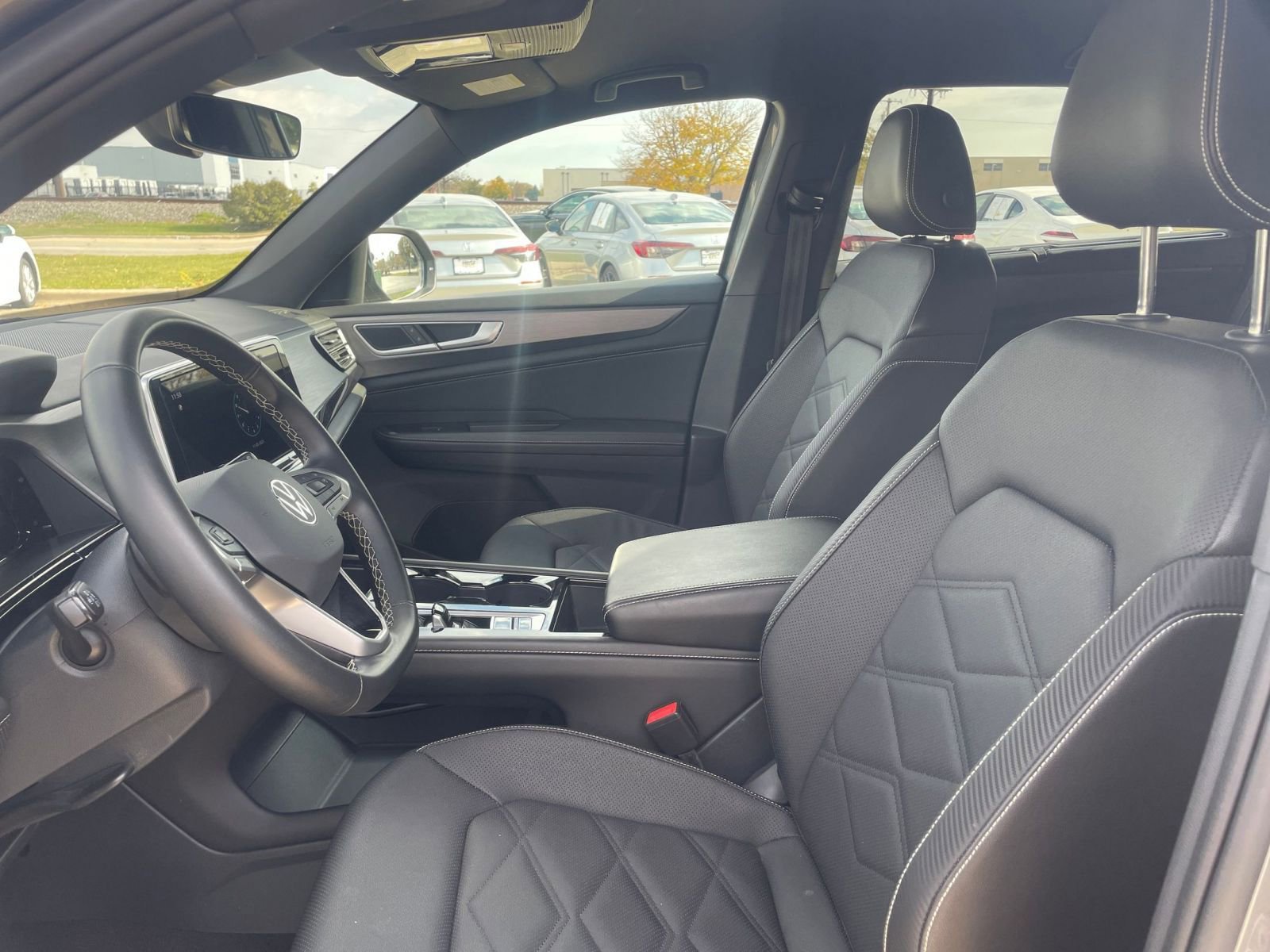 Thumbnail: 2025 Volkswagen Atlas - 27