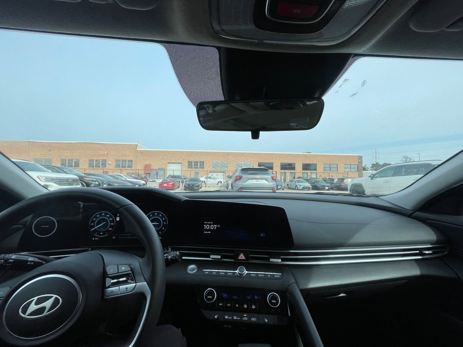 Thumbnail: 2025 Hyundai Elantra - 34