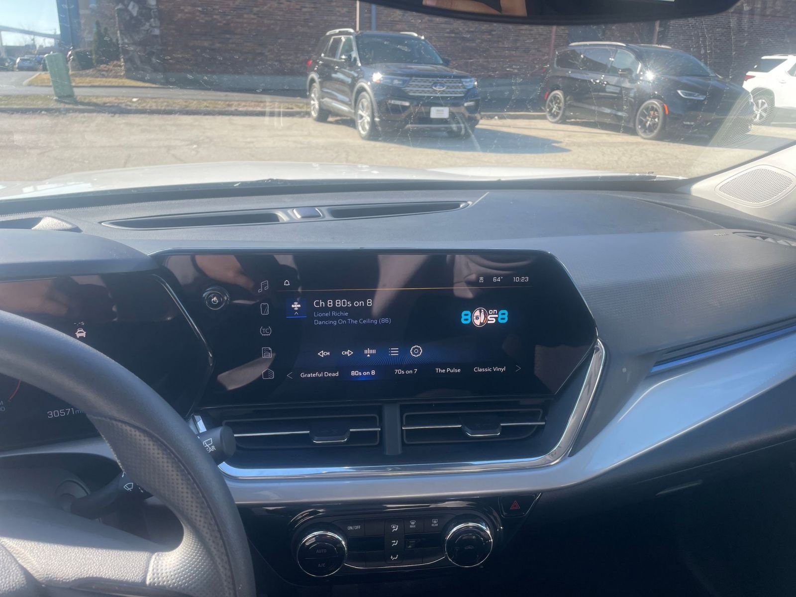 Thumbnail: 2025 Chevrolet Trax - 20