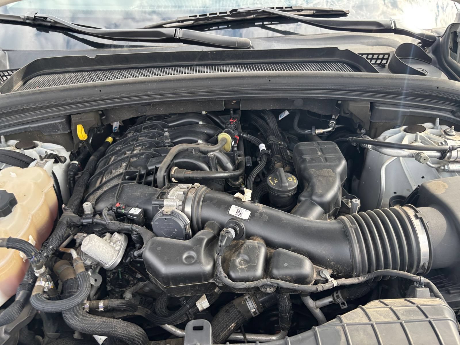 Thumbnail: 2022 Jeep Grand Cherokee - 31
