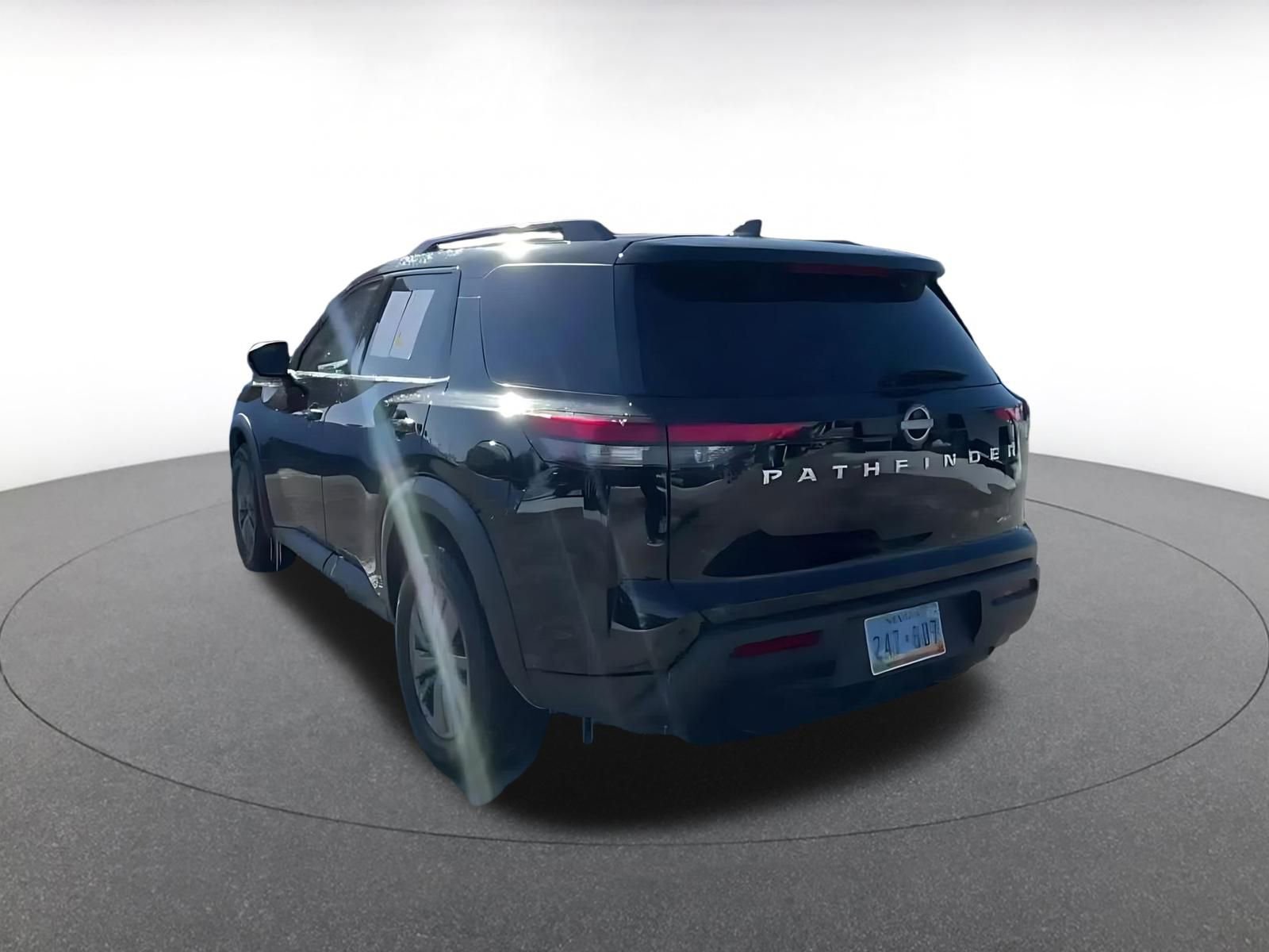 Thumbnail: 2025 Nissan Pathfinder - 11