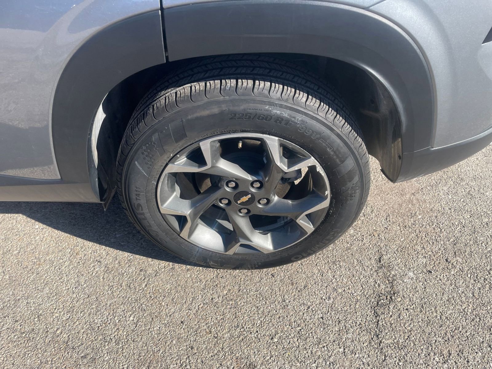 Thumbnail: 2025 Chevrolet Trax - 30