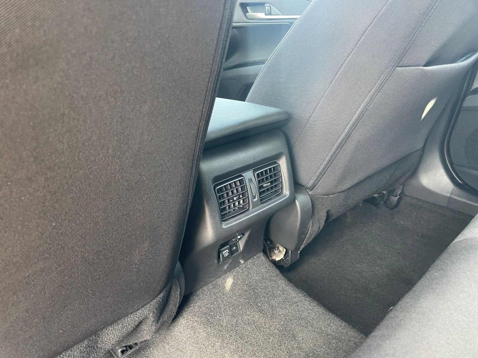 Thumbnail: 2025 Toyota Camry - 24