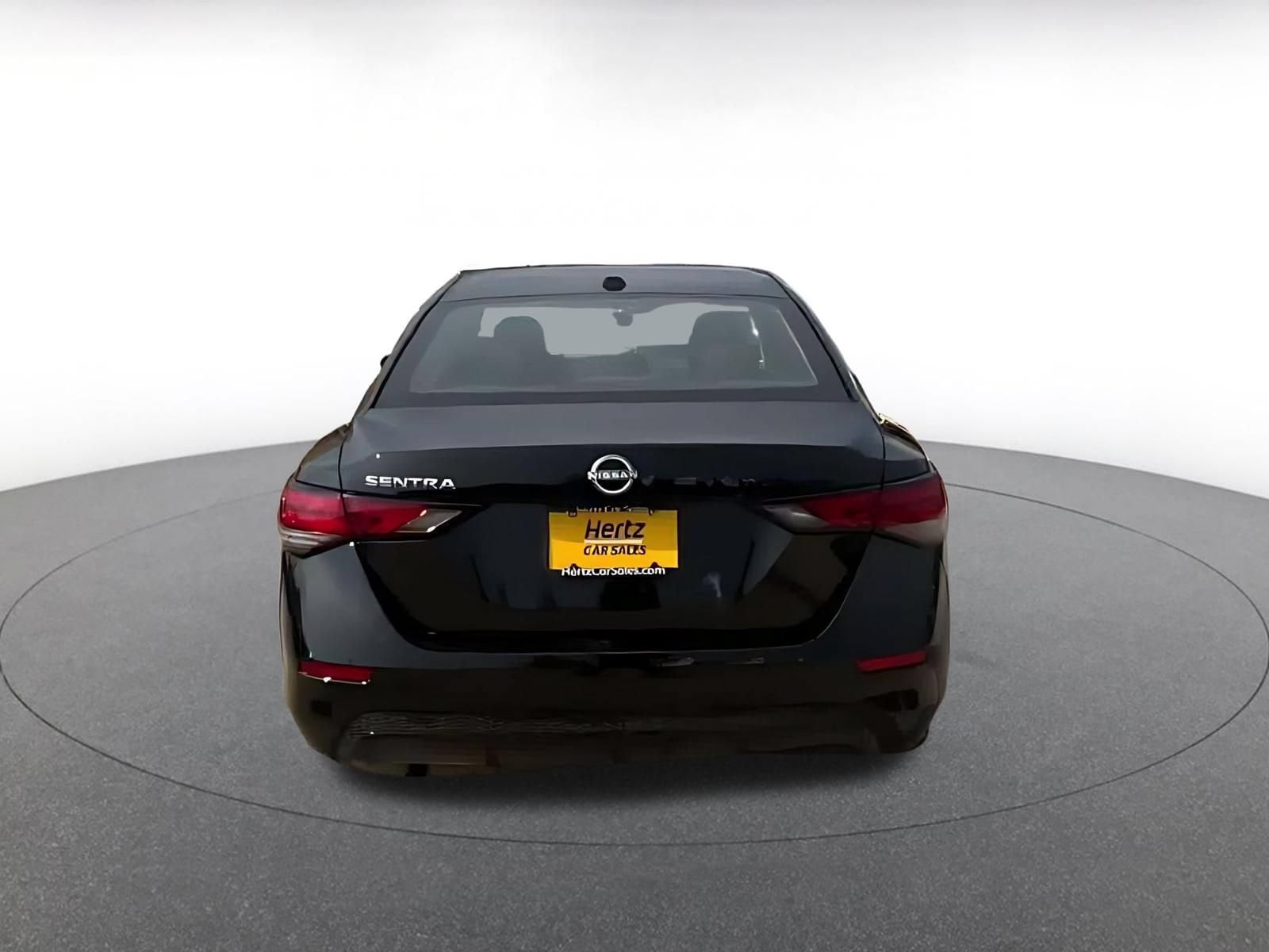 Thumbnail: 2025 Nissan Sentra - 12