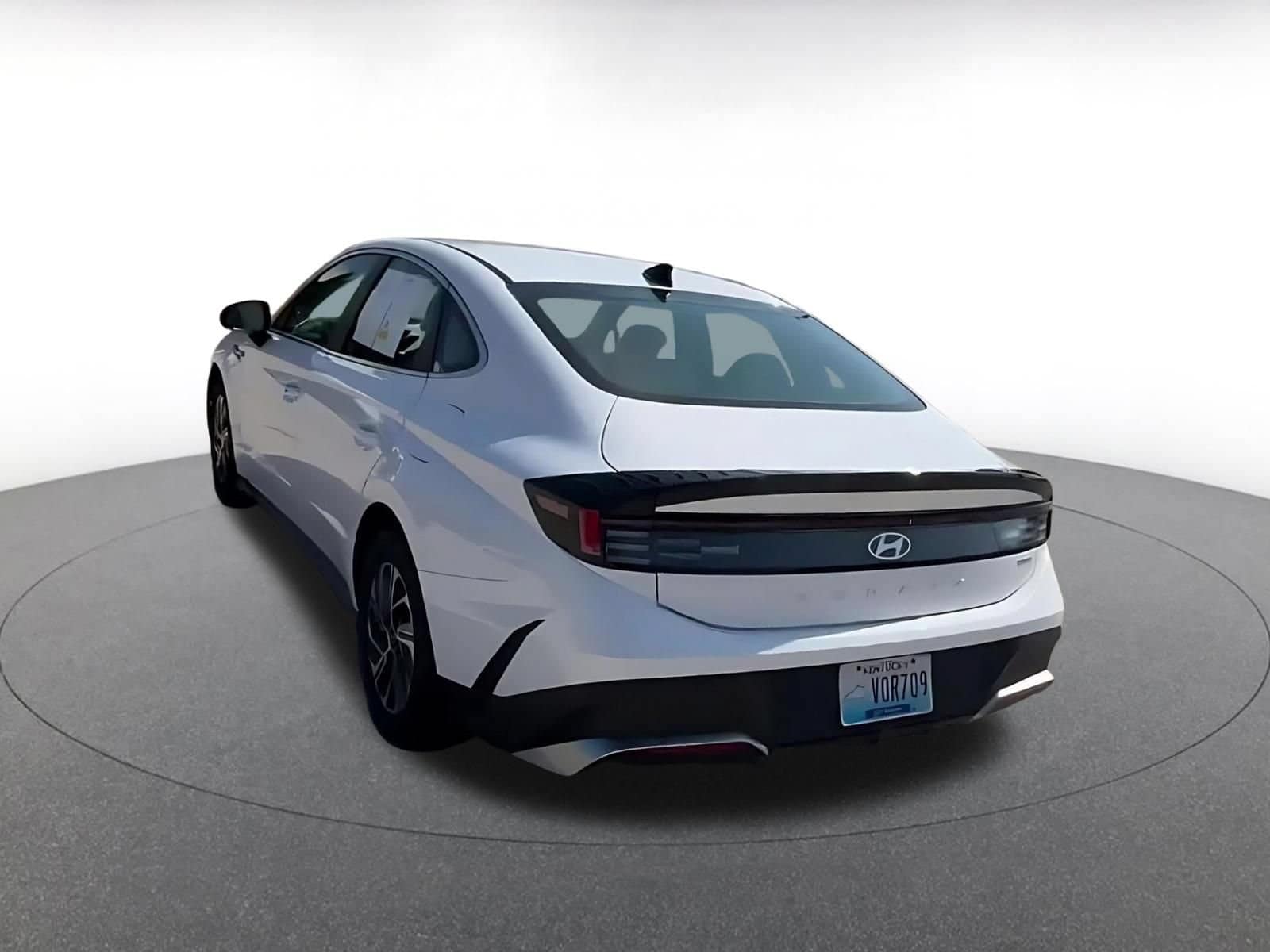 Thumbnail: 2026 Hyundai Sonata - 4