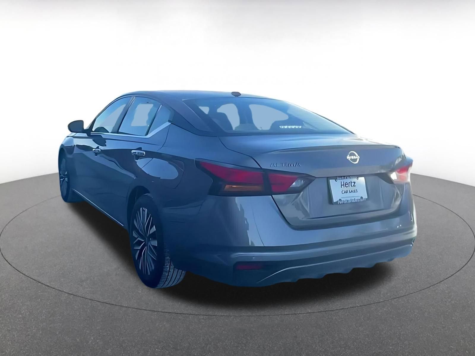 Thumbnail: 2025 Nissan Altima - 18