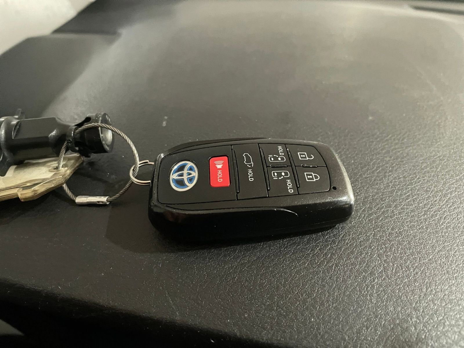 Thumbnail: 2025 Toyota Sienna - 24