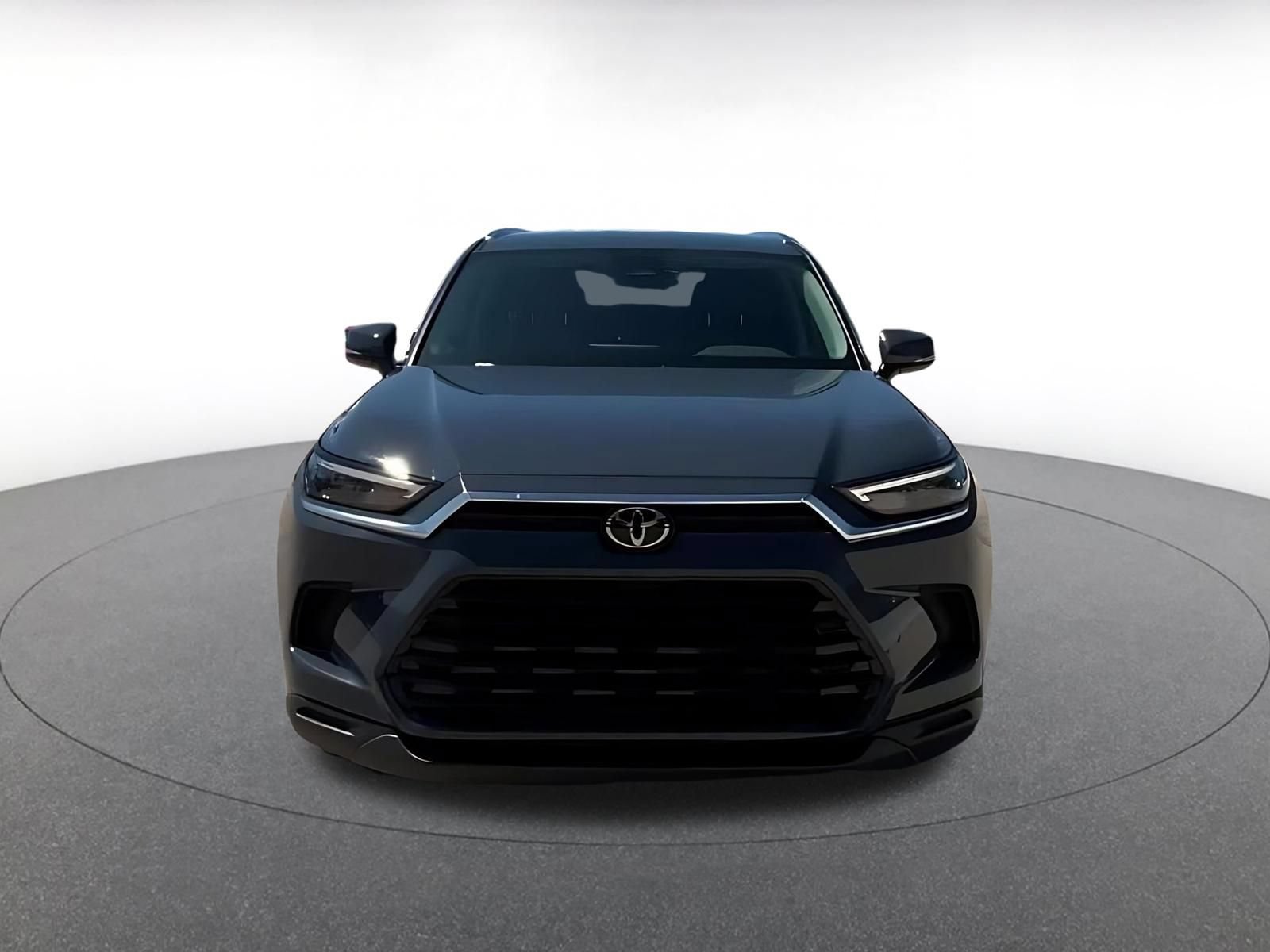 Thumbnail: 2025 Toyota Grand Highlander - 4