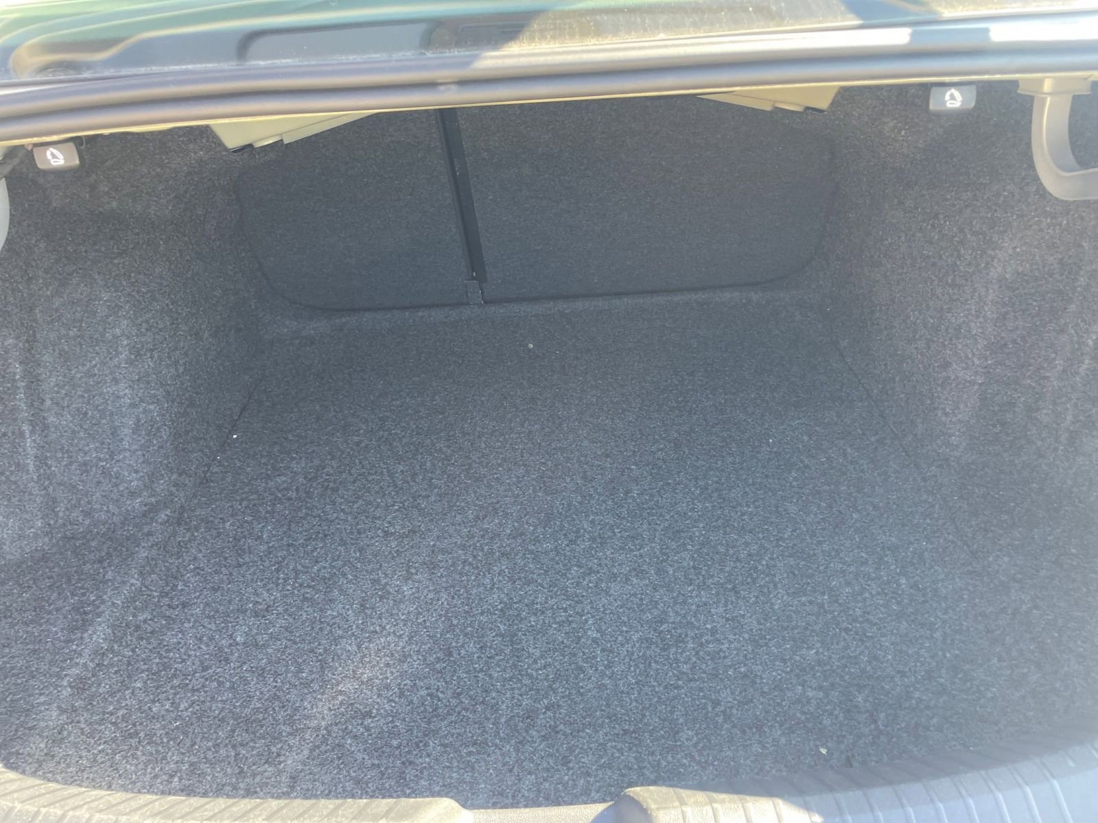 Thumbnail: 2025 Volkswagen Jetta - 31