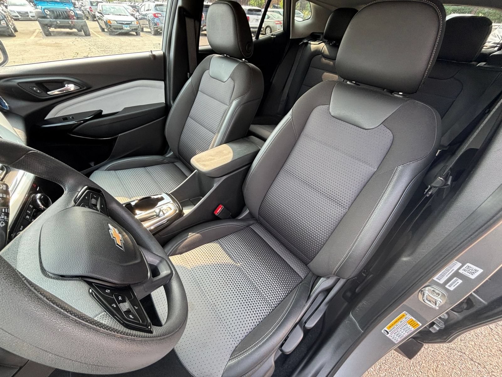 Thumbnail: 2025 Chevrolet Trax - 30
