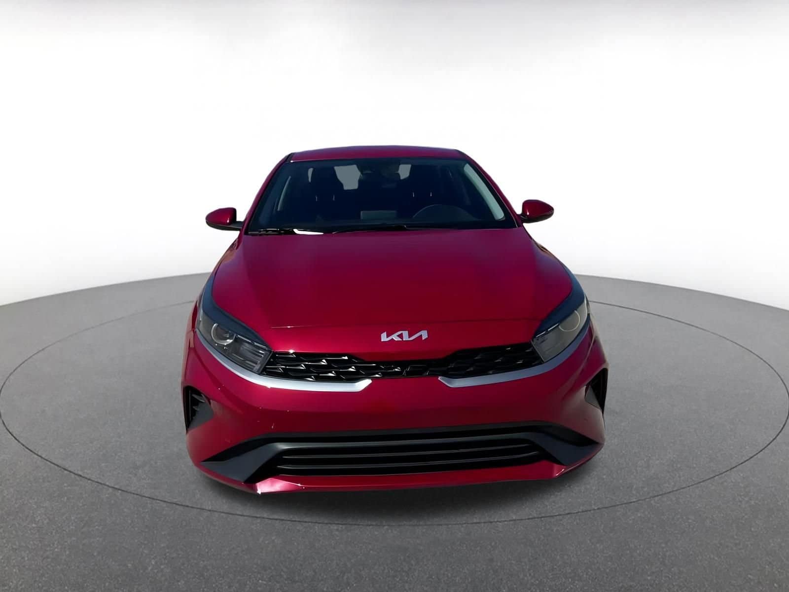 Thumbnail: 2024 Kia Forte - 4