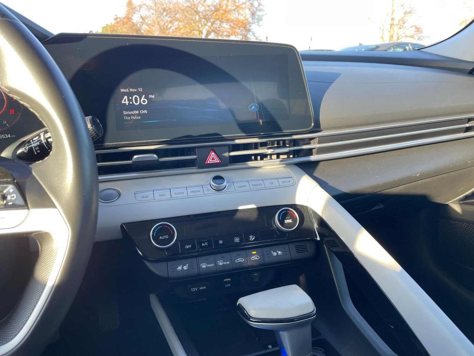 Thumbnail: 2025 Hyundai Elantra - 18