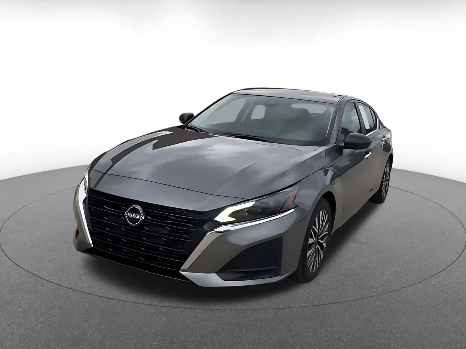 Thumbnail: 2025 Nissan Altima - 6