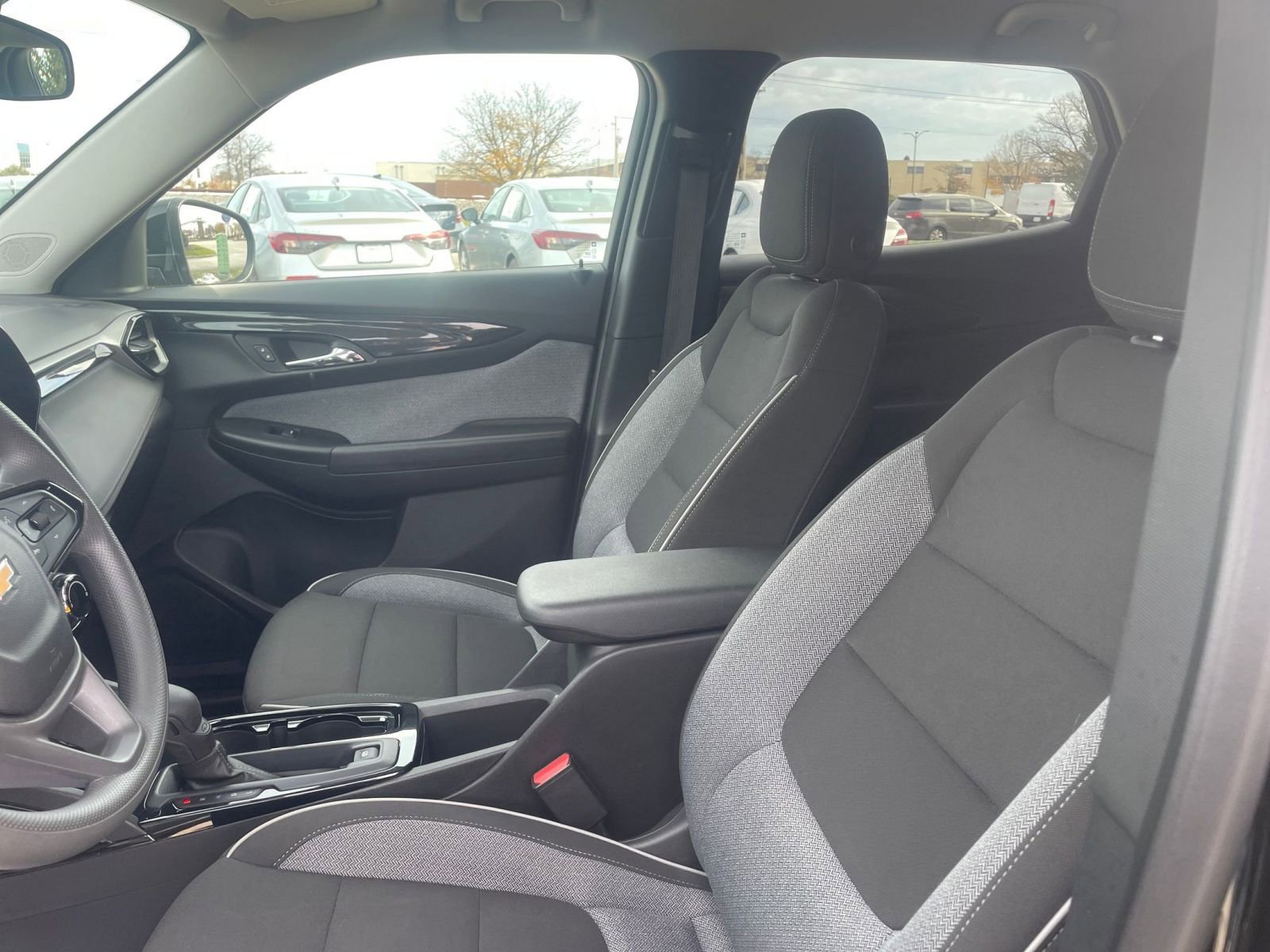 Thumbnail: 2025 Chevrolet TrailBlazer - 27