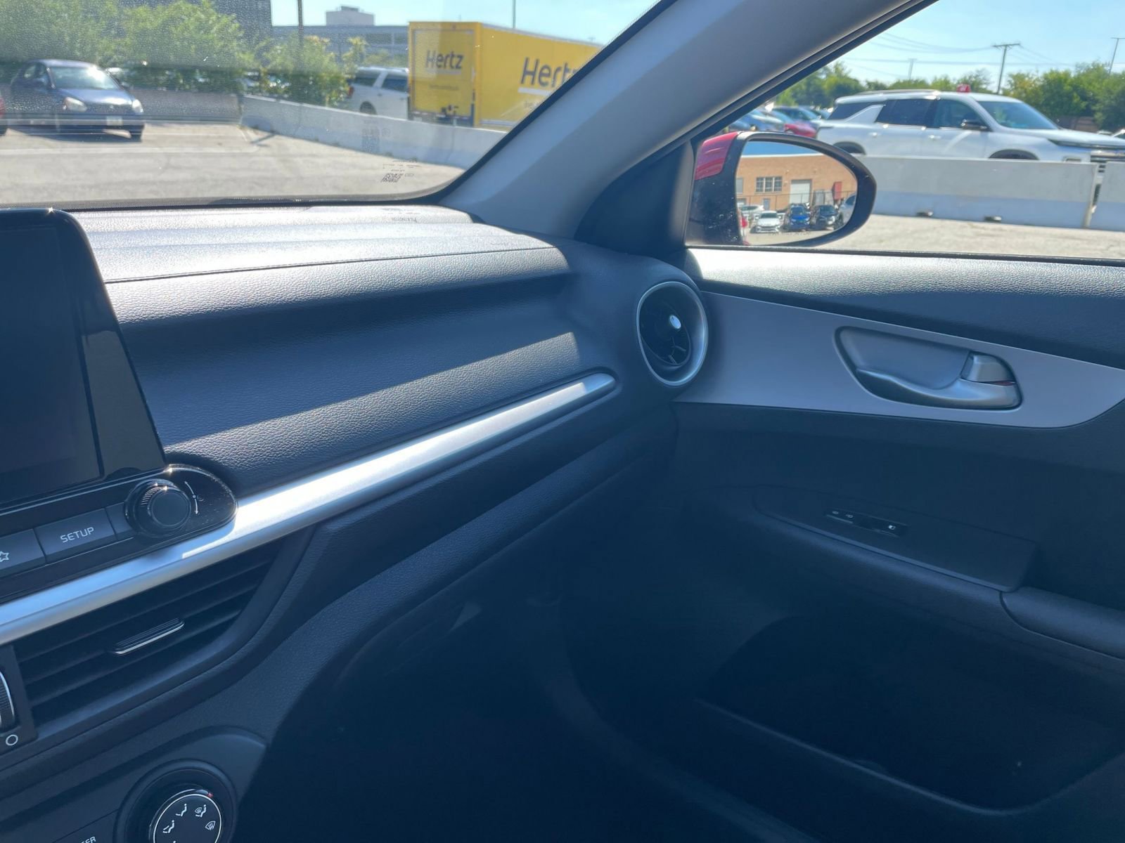 Thumbnail: 2024 Kia Forte - 34