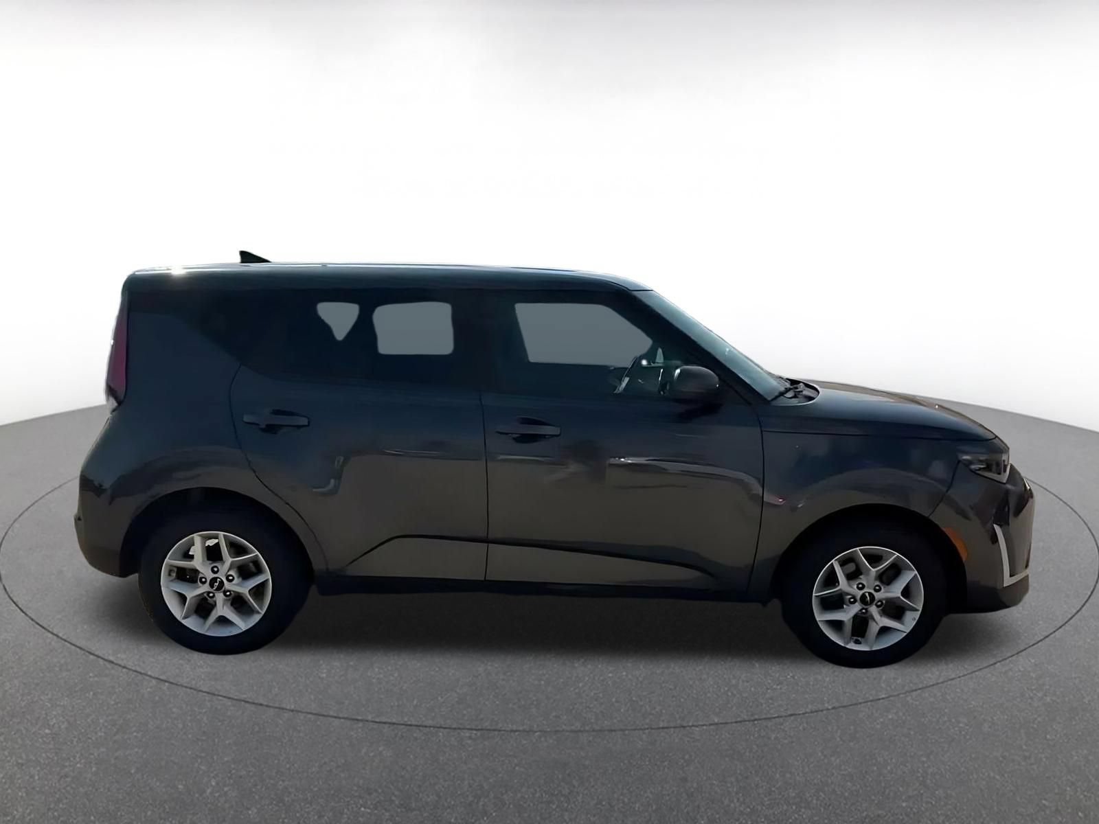 Thumbnail: 2025 Kia Soul - 13