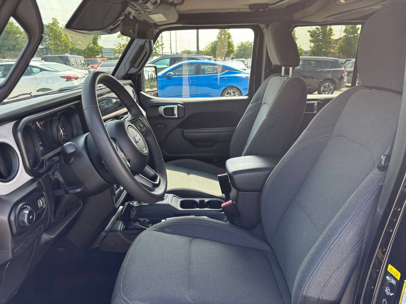 Thumbnail: 2025 Jeep Wrangler - 21