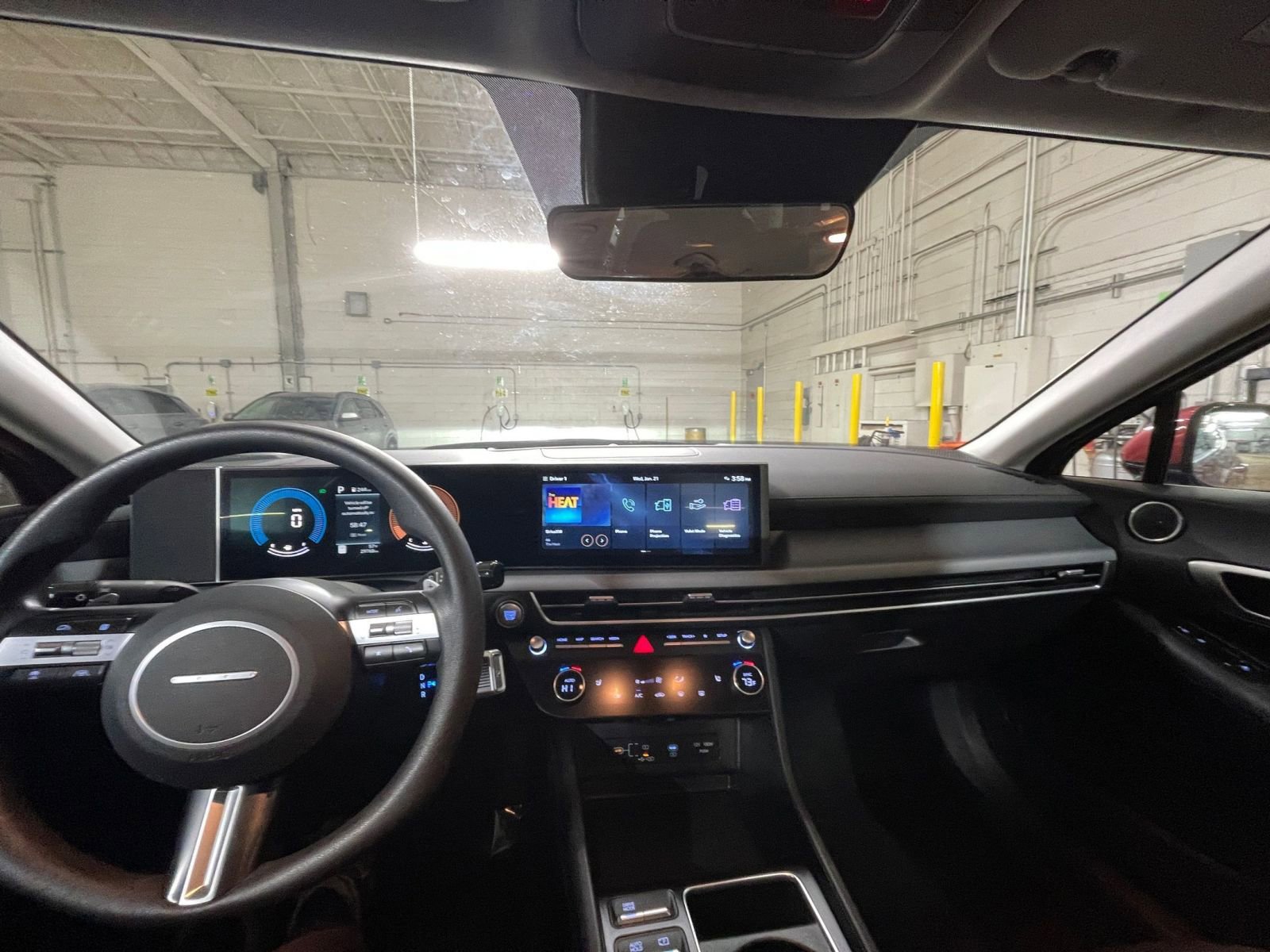 Thumbnail: 2025 Hyundai Sonata - 32