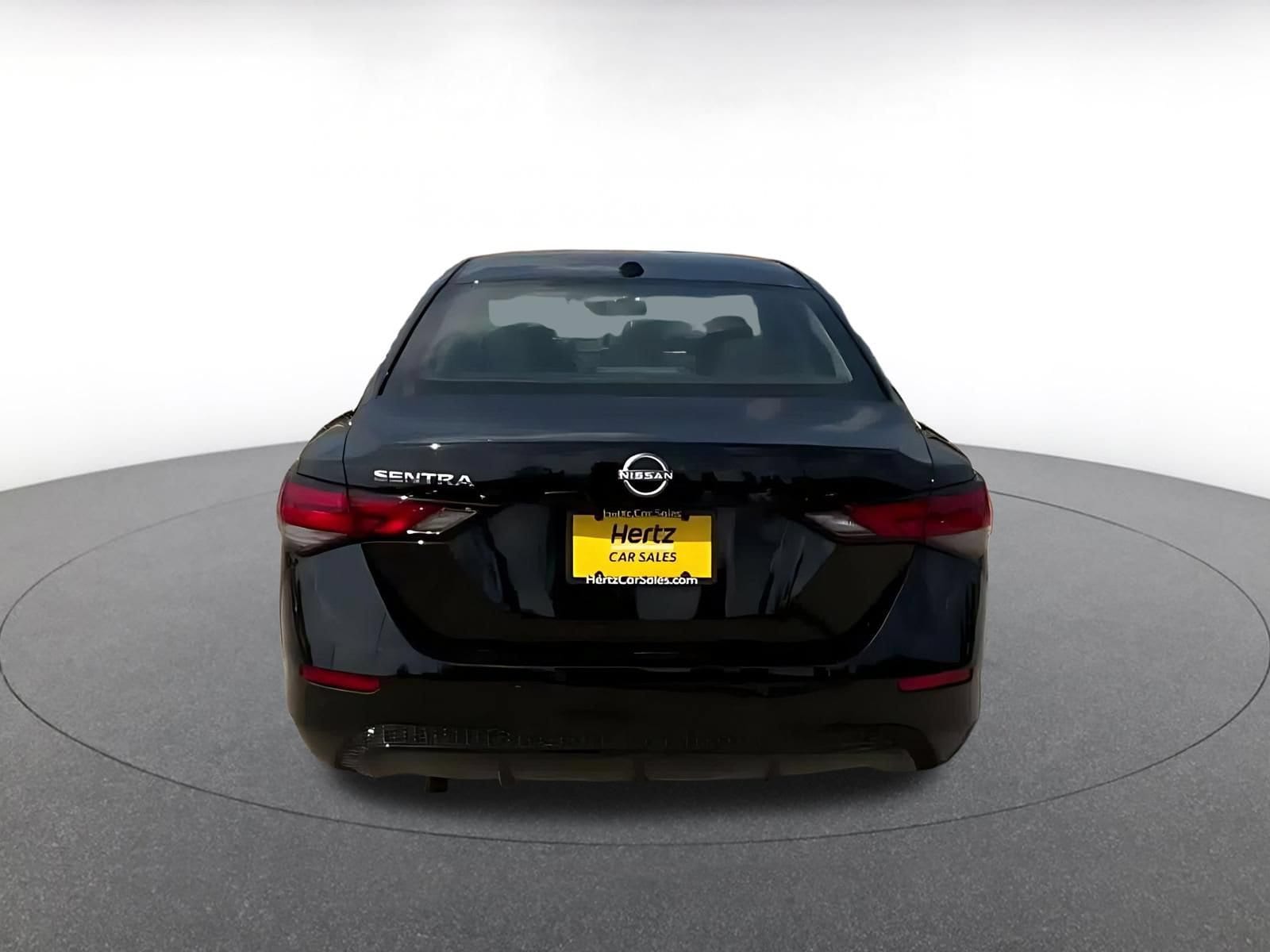 Thumbnail: 2025 Nissan Sentra - 12