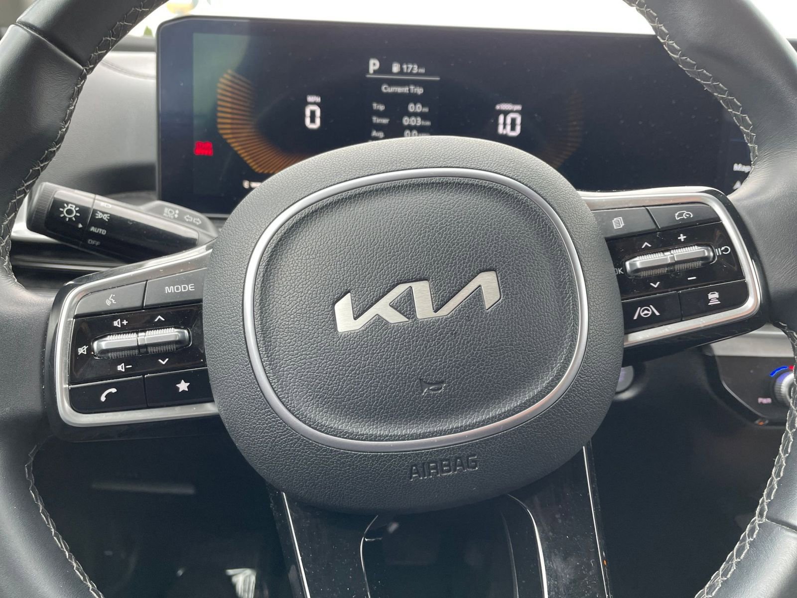 Thumbnail: 2024 Kia Sorento - 29