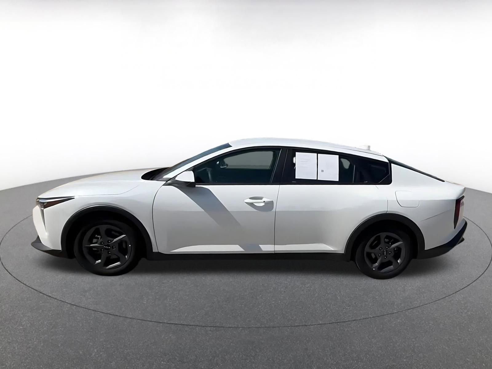 Thumbnail: 2025 Kia K4 - 9