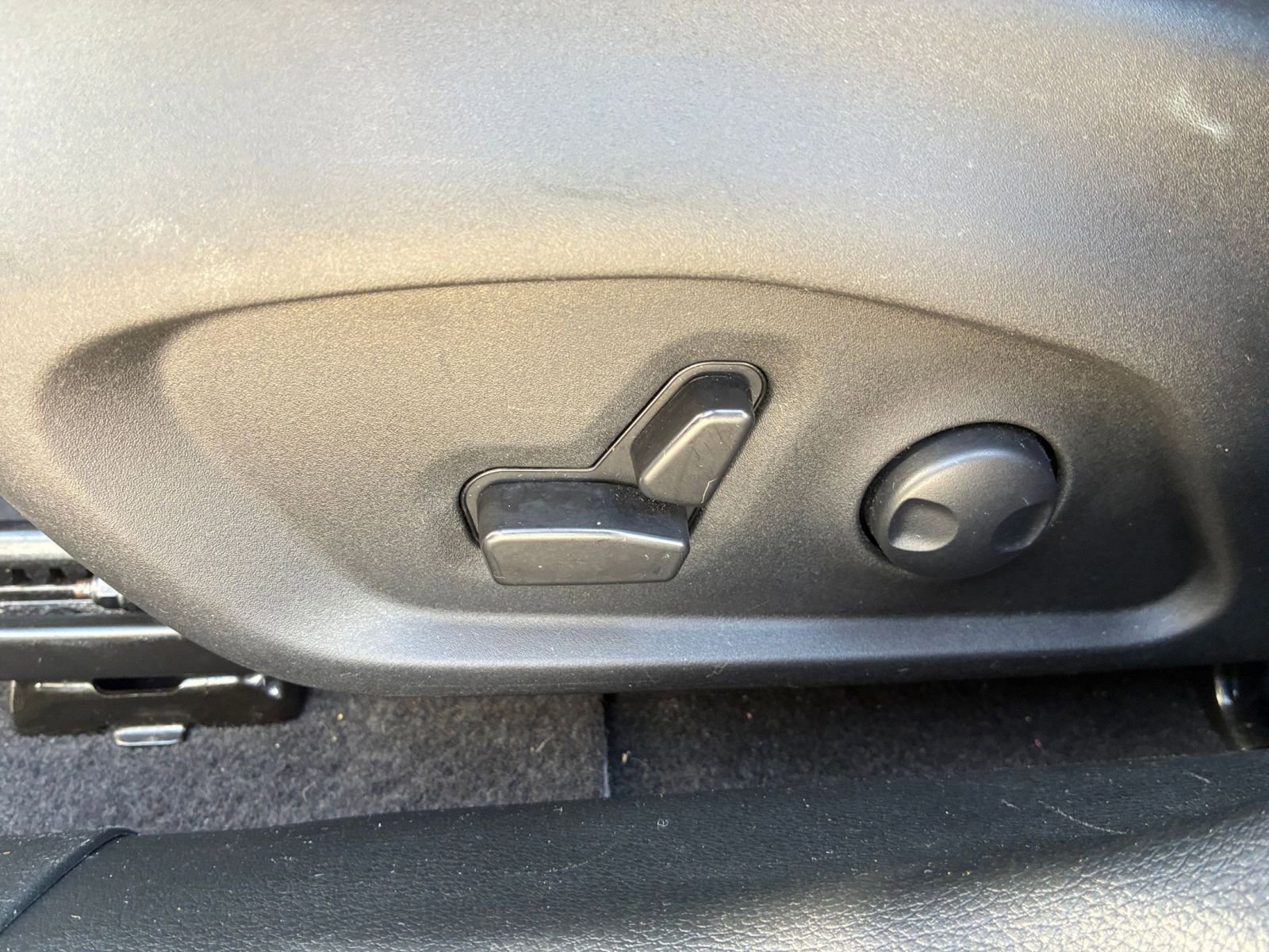 Thumbnail: 2025 Jeep Compass - 22