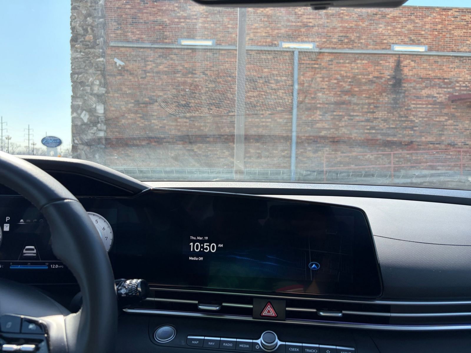 Thumbnail: 2025 Hyundai Elantra - 17