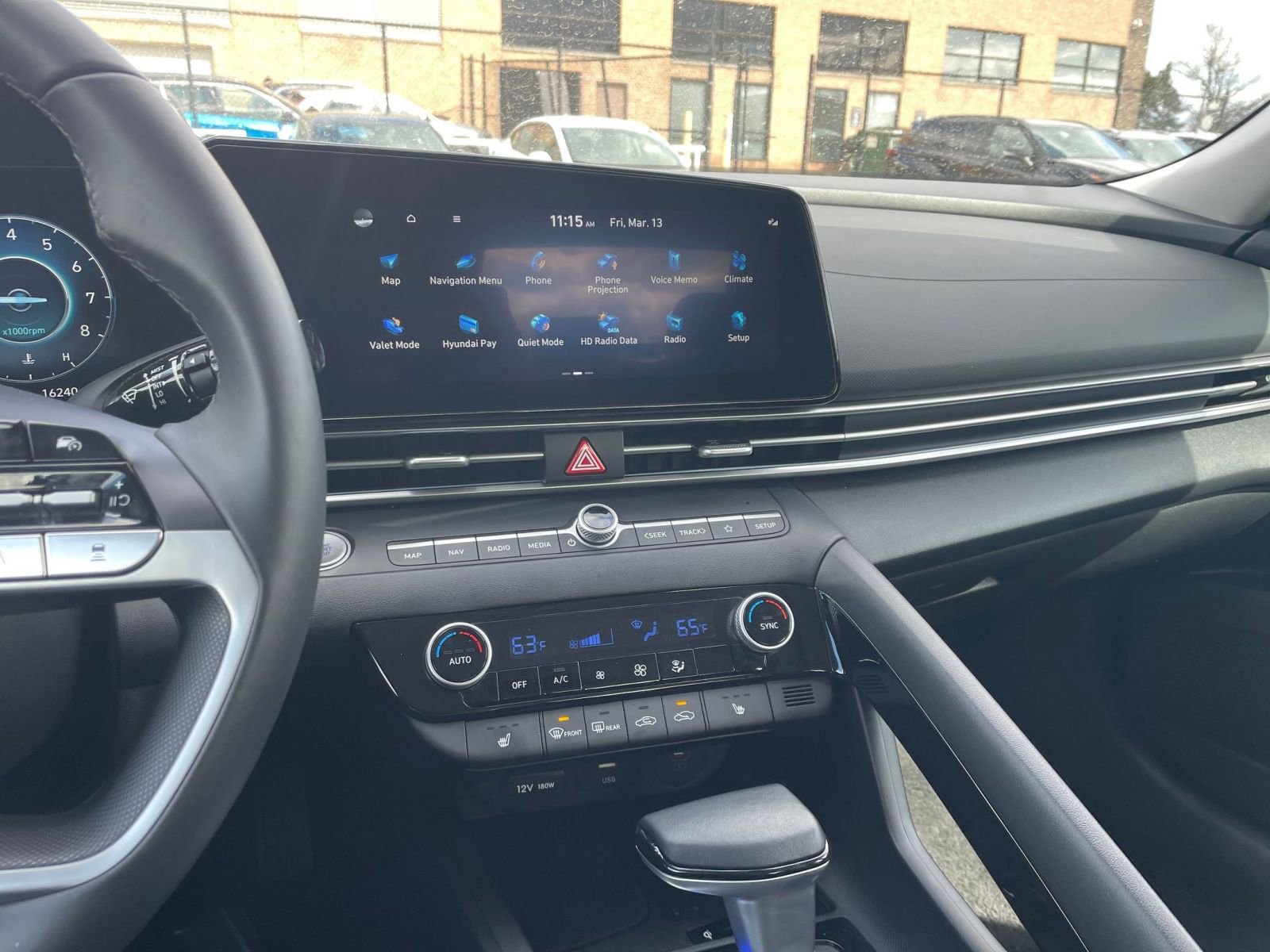 Thumbnail: 2025 Hyundai Elantra - 17