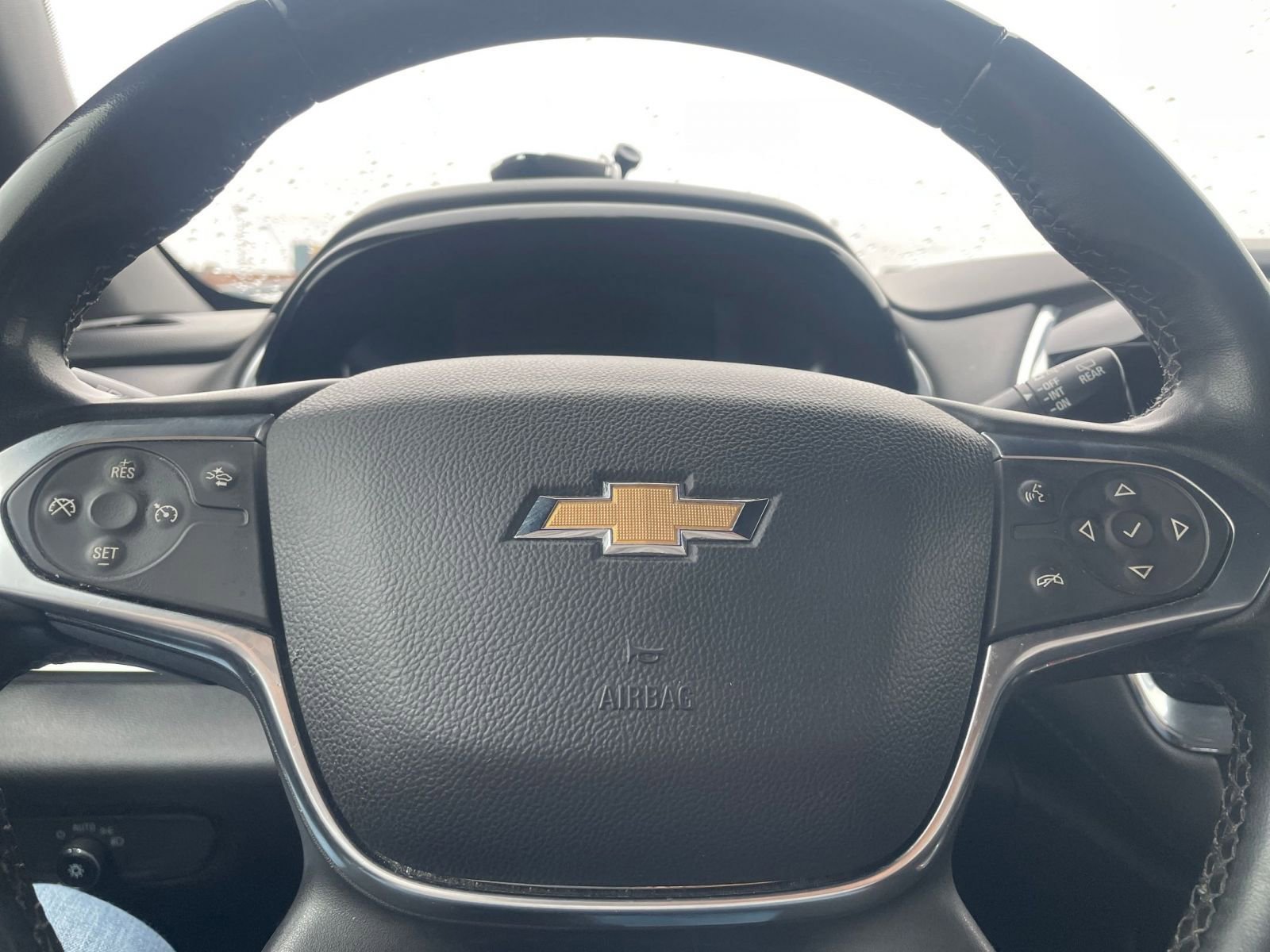 Thumbnail: 2023 Chevrolet Traverse - 28