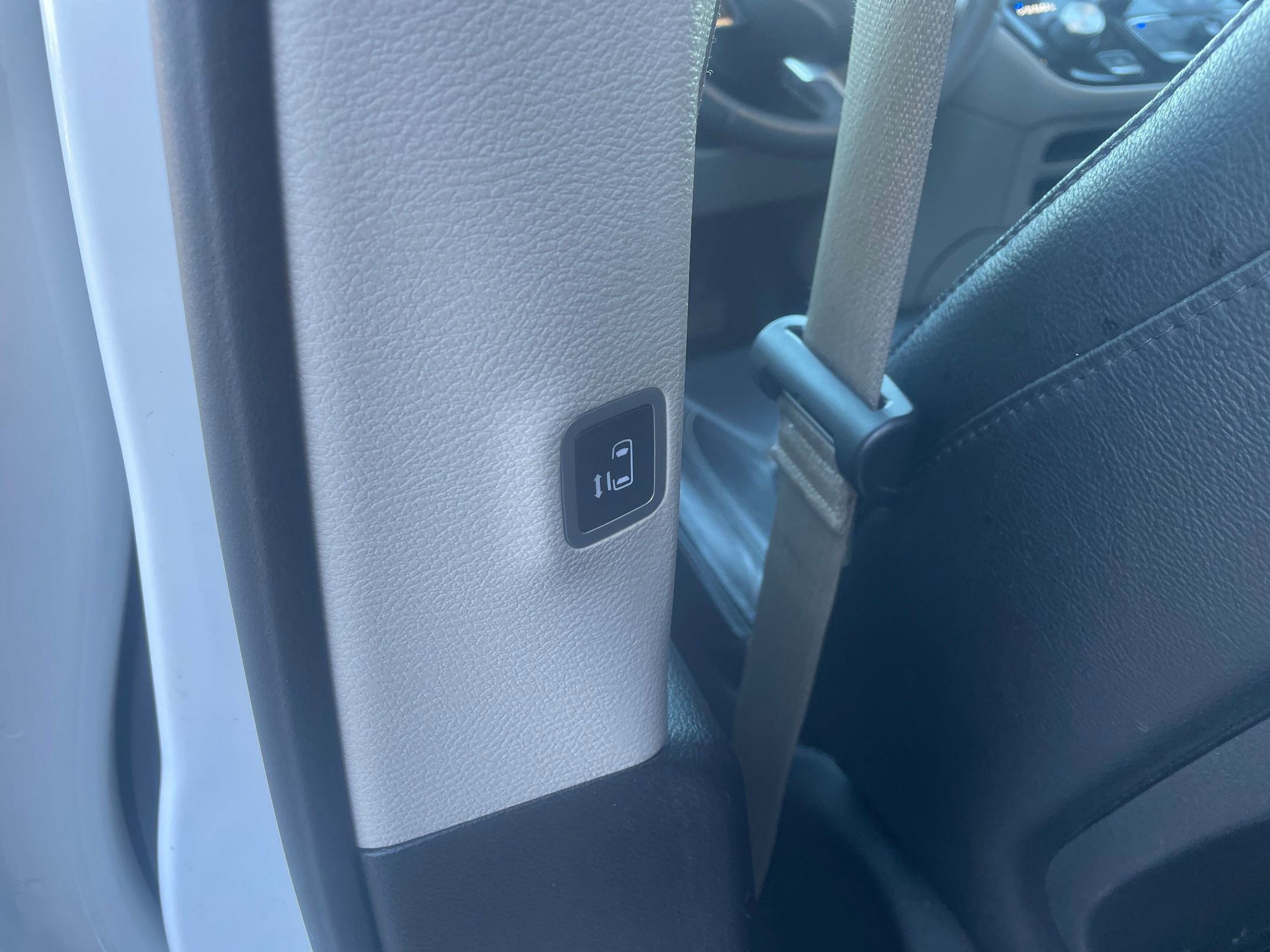 Thumbnail: 2022 Chrysler Pacifica - 30