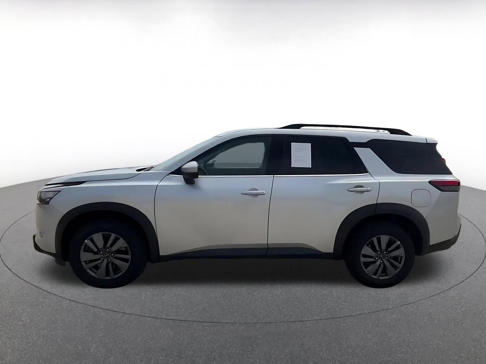 Thumbnail: 2025 Nissan Altima - 9
