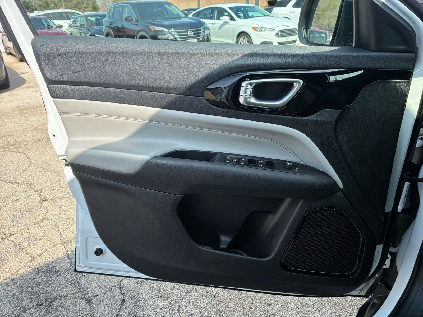 Thumbnail: 2025 Jeep Compass - 18