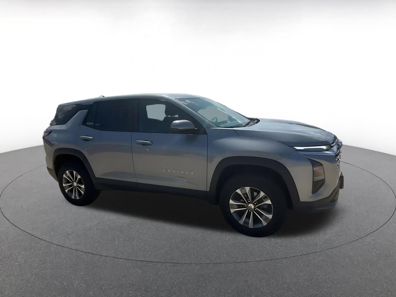 Thumbnail: 2025 Chevrolet Equinox - 2