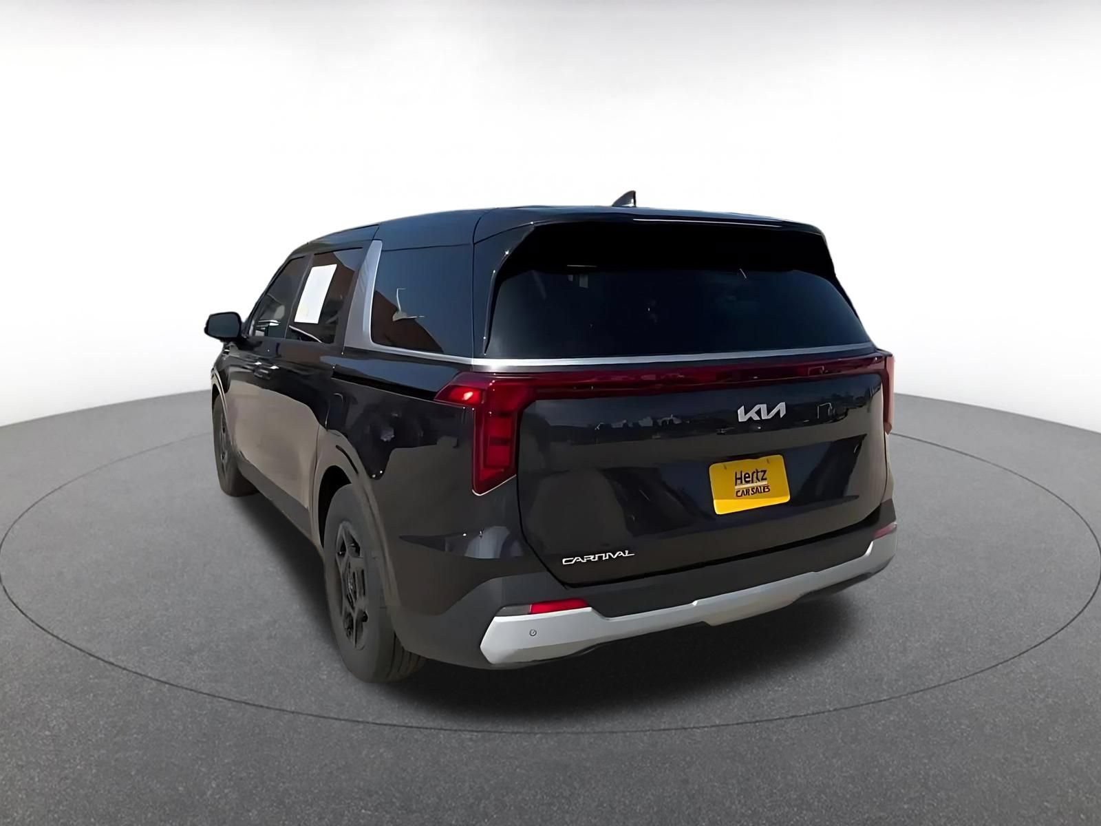 Thumbnail: 2026 Kia Carnival - 11