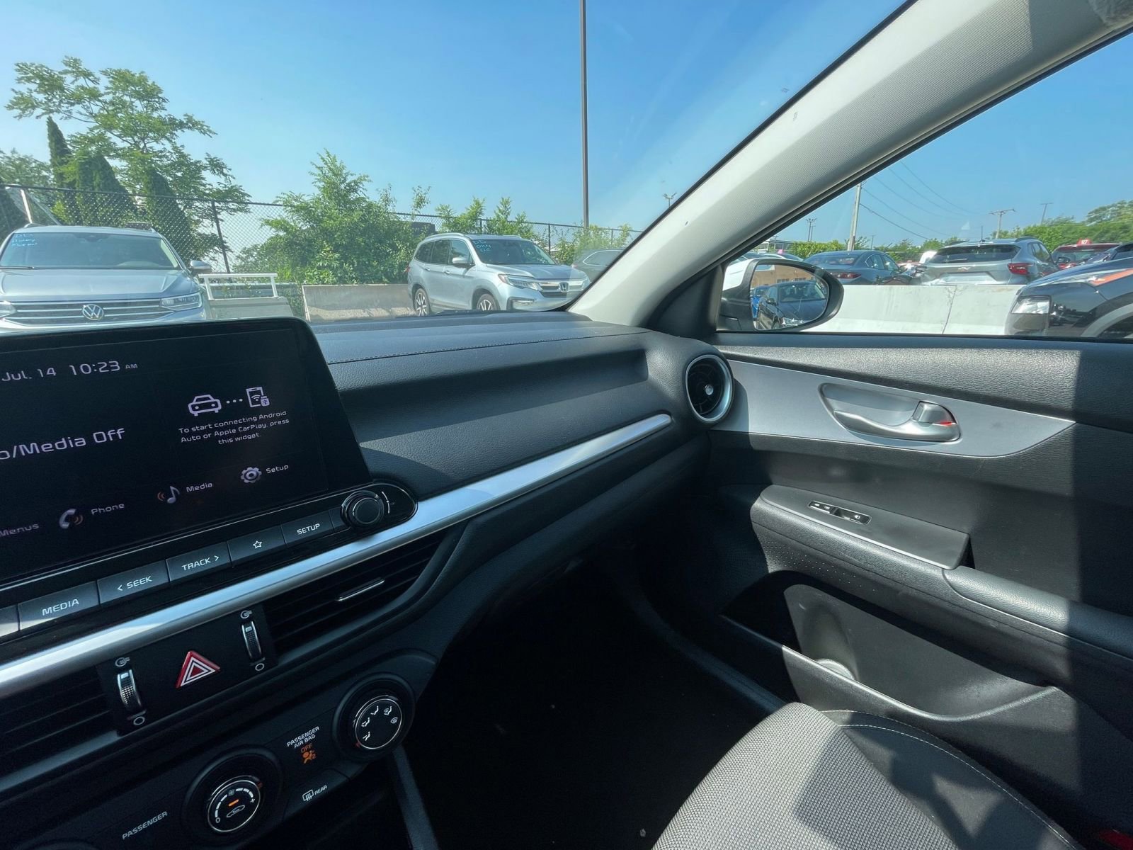 Thumbnail: 2024 Kia Forte - 35