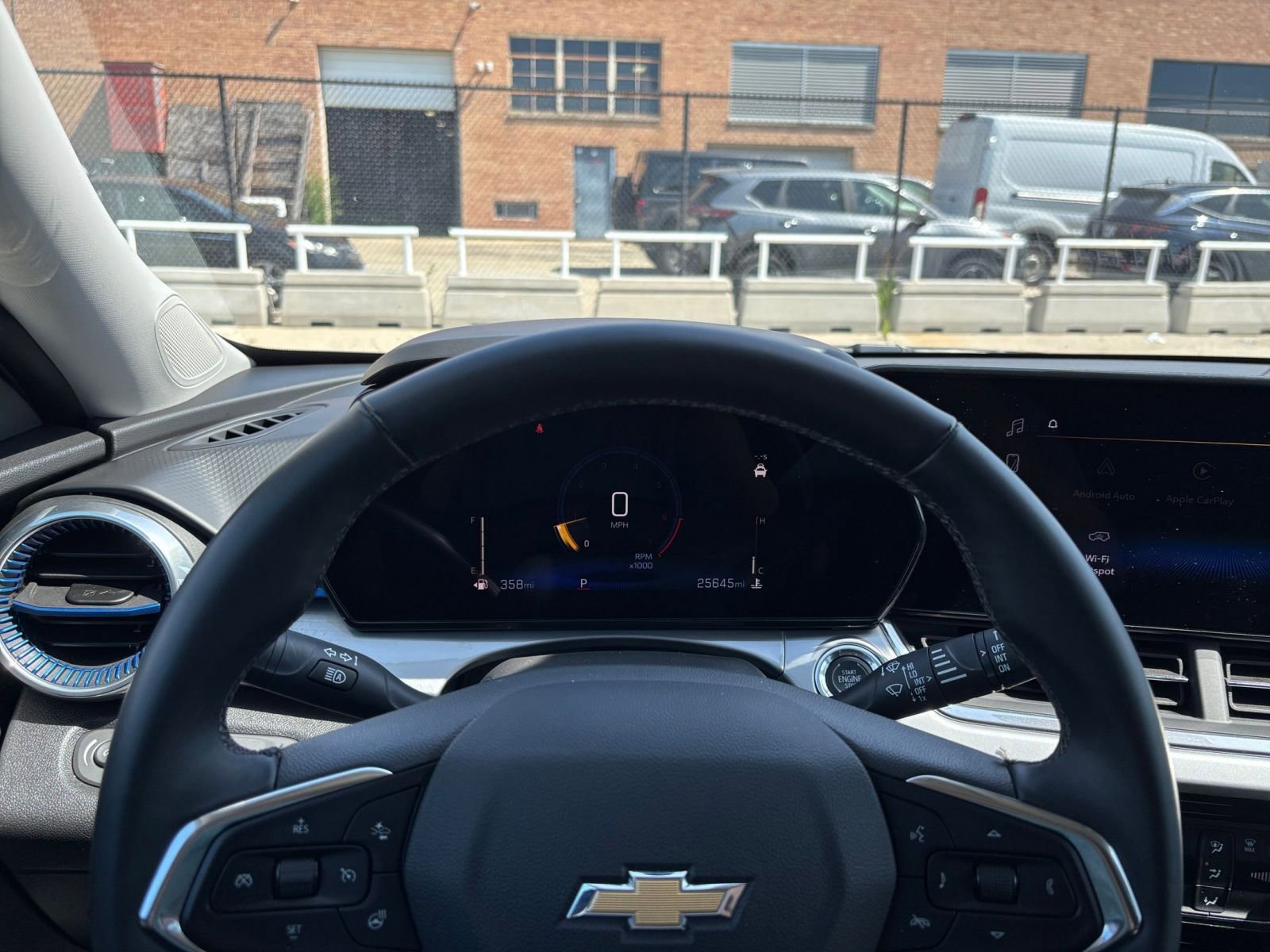 Thumbnail: 2025 Chevrolet Trax - 33