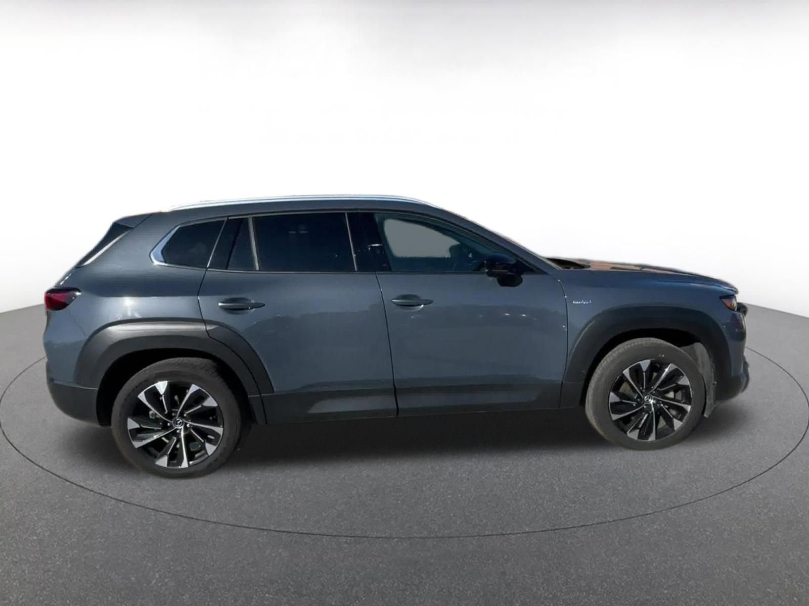 Thumbnail: 2025 Mazda CX-50 - 16
