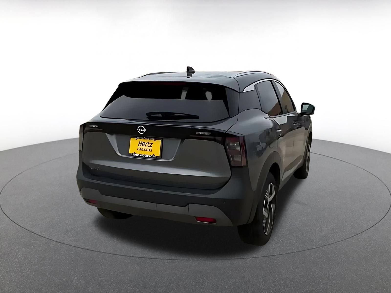 Thumbnail: 2026 Nissan Kicks - 13