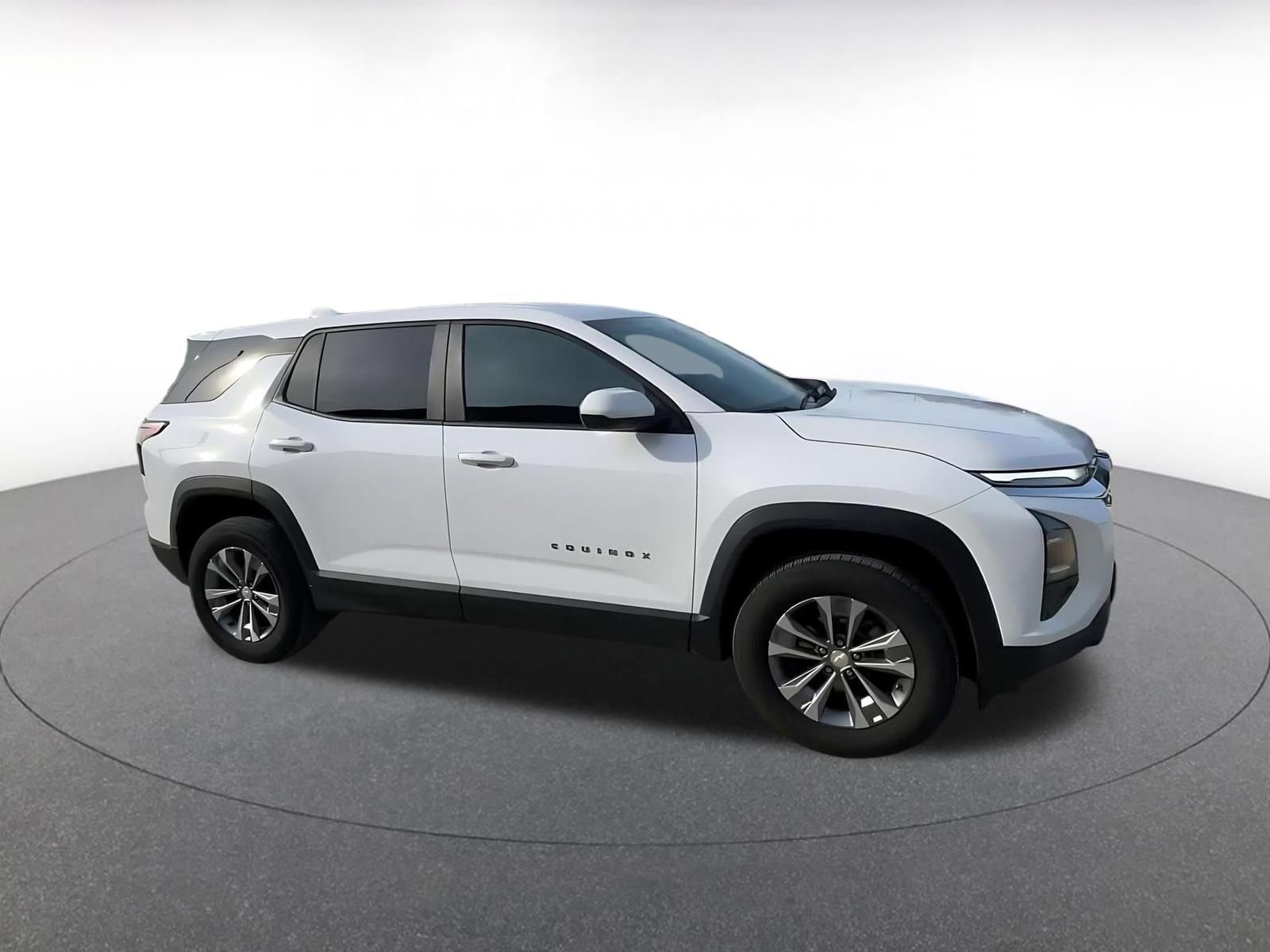 Thumbnail: 2025 Chevrolet Equinox - 2