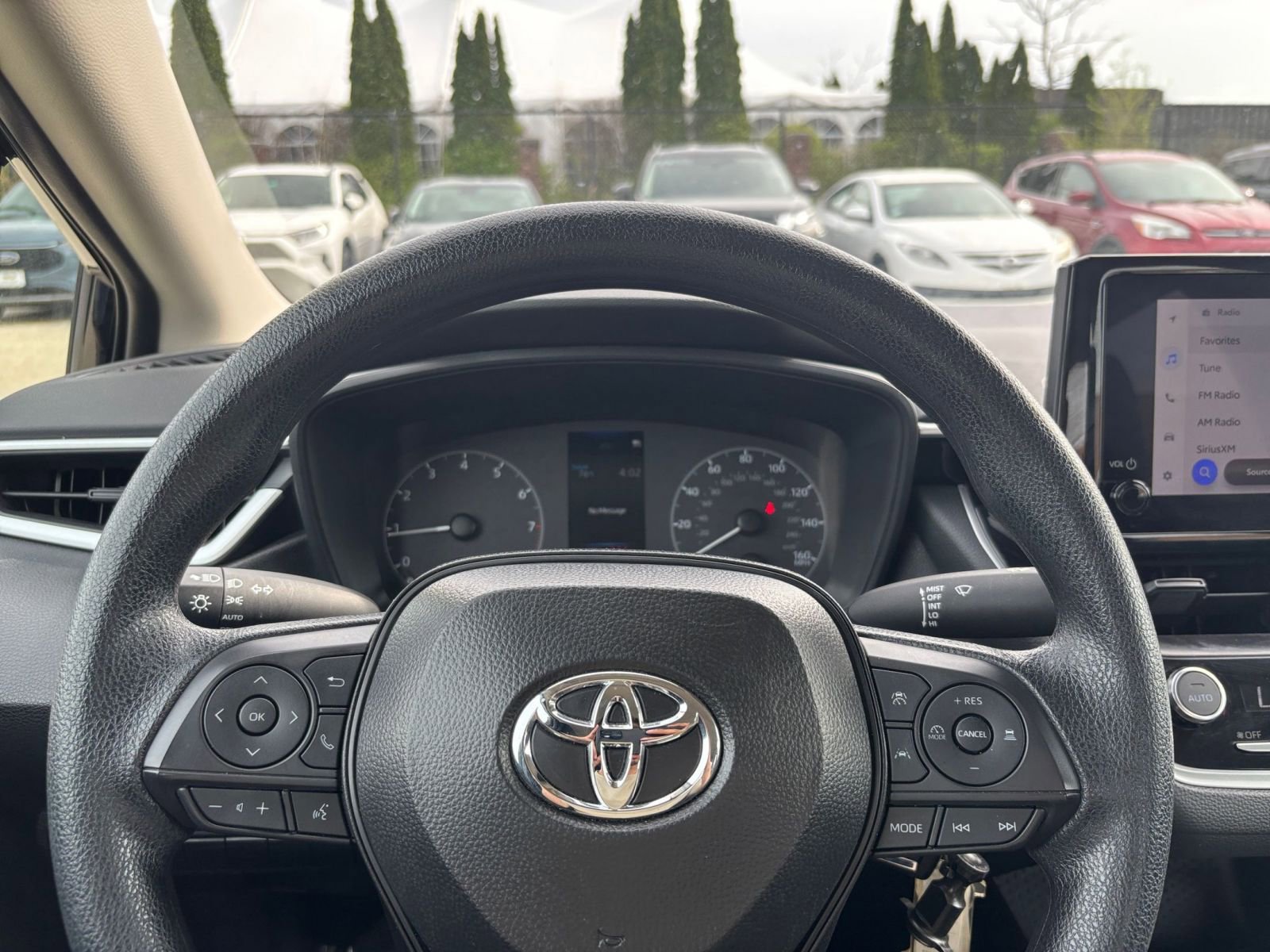 Thumbnail: 2025 Toyota Corolla - 32