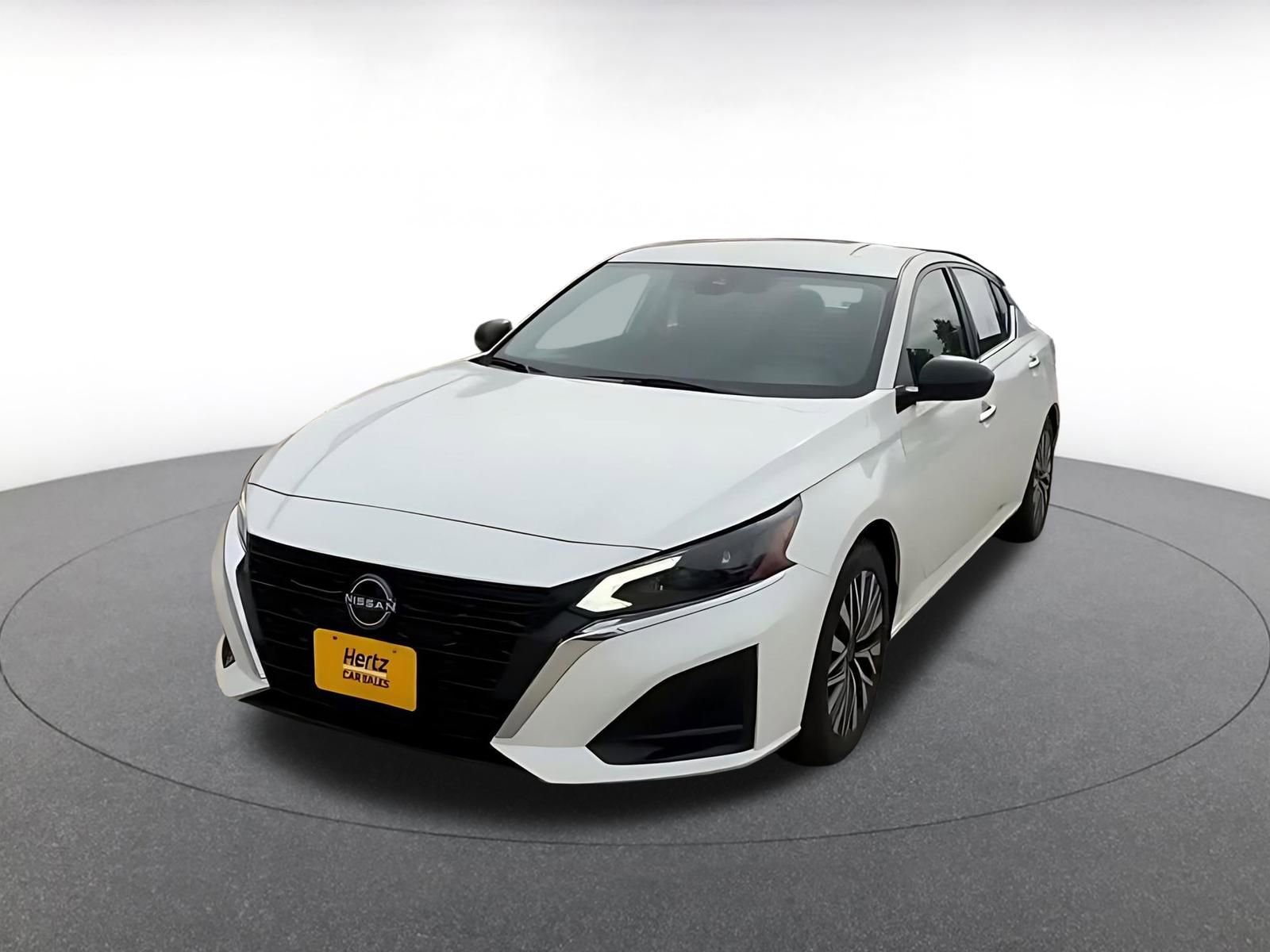 Thumbnail: 2025 Nissan Altima - 7