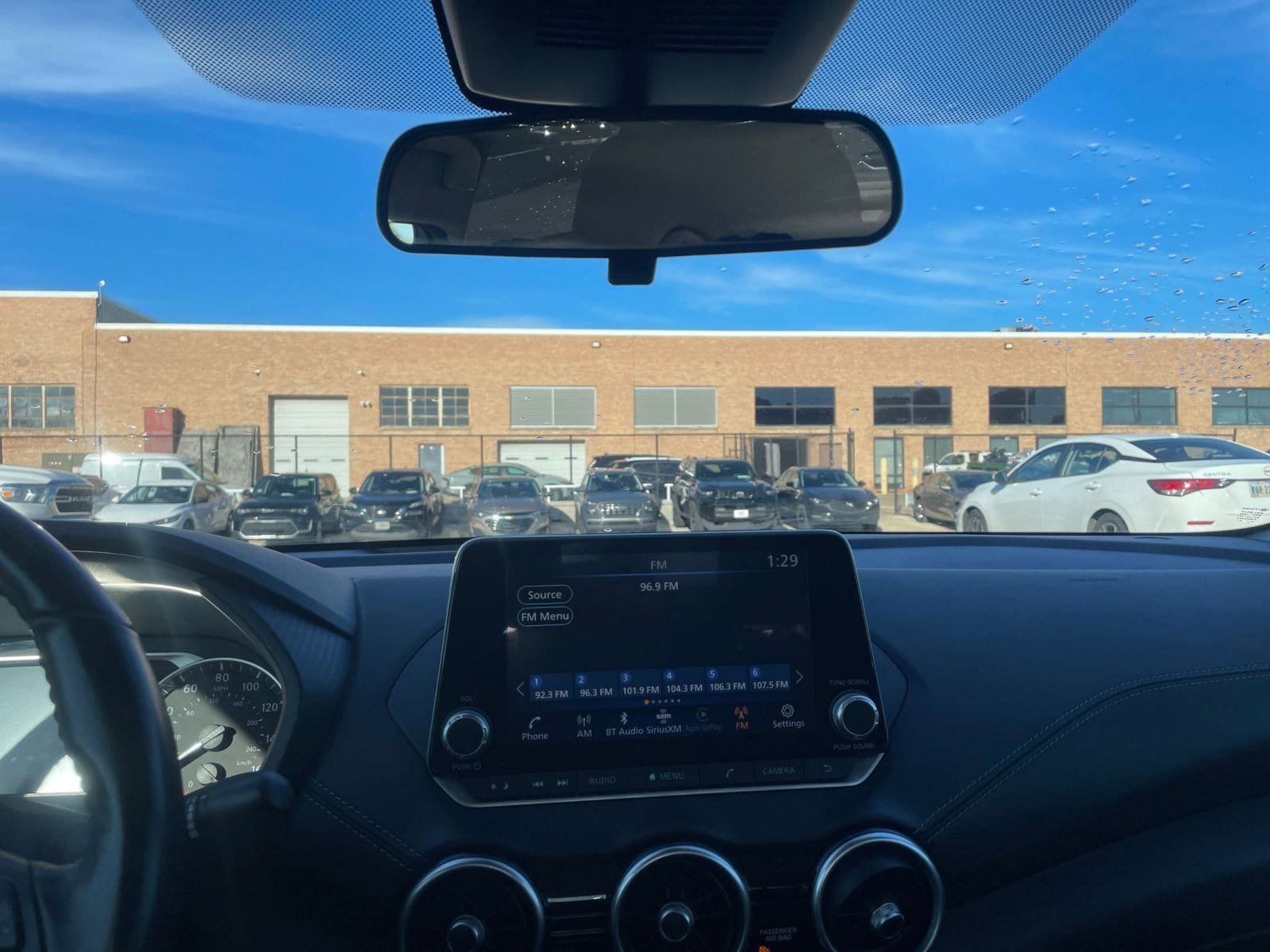 Thumbnail: 2023 Nissan Sentra - 18