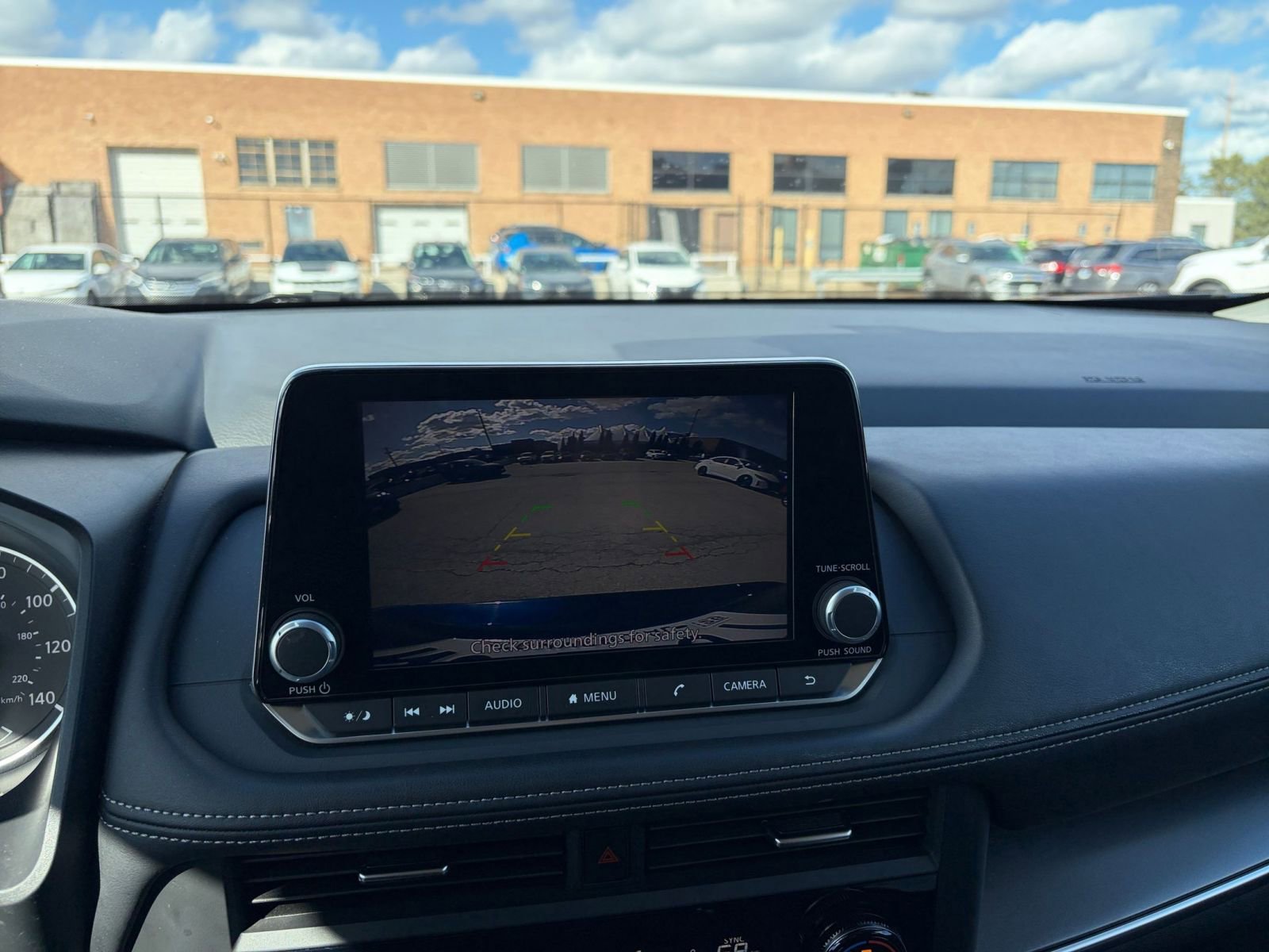 Thumbnail: 2025 Nissan Rogue - 24