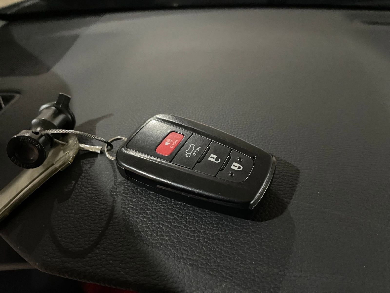 Thumbnail: 2025 Toyota RAV4 - 22