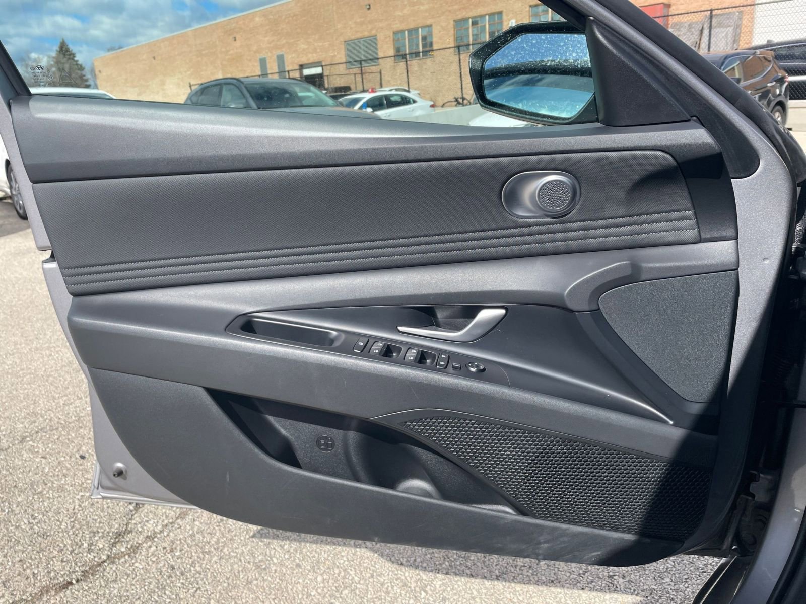 Thumbnail: 2025 Hyundai Elantra - 18