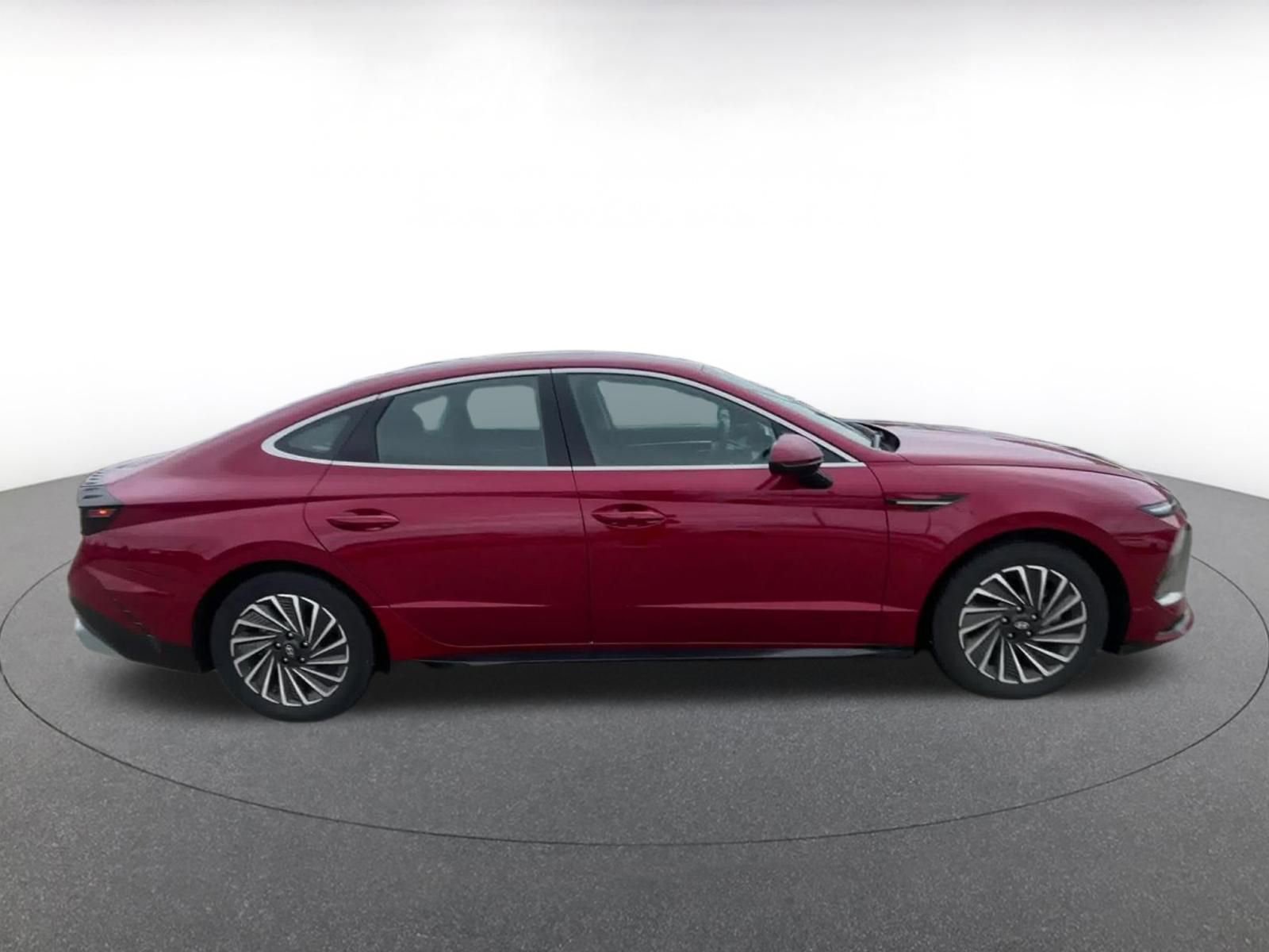 Thumbnail: 2025 Hyundai Sonata - 16