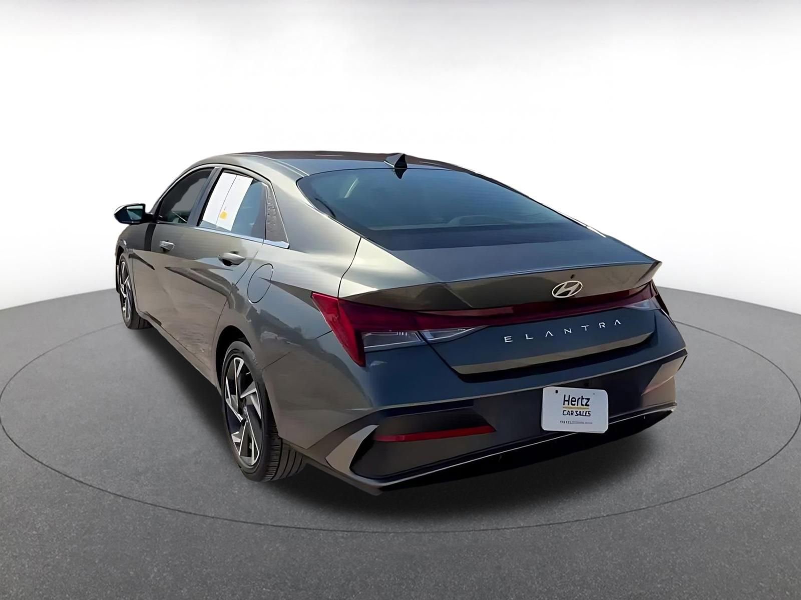 Thumbnail: 2025 Hyundai Elantra - 11