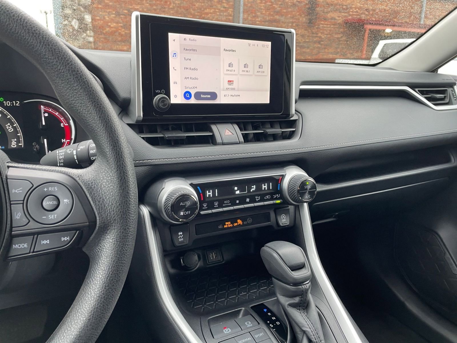 Thumbnail: 2025 Toyota RAV4 - 18